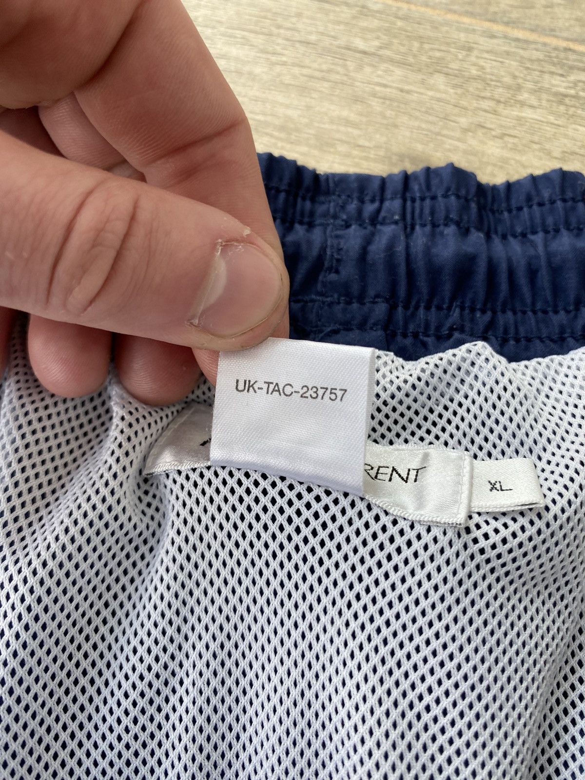 Vintage × Yves Saint Laurent Yves Saint Laurent Nylon Shorts Size US 34 / EU 50 - 9 Thumbnail