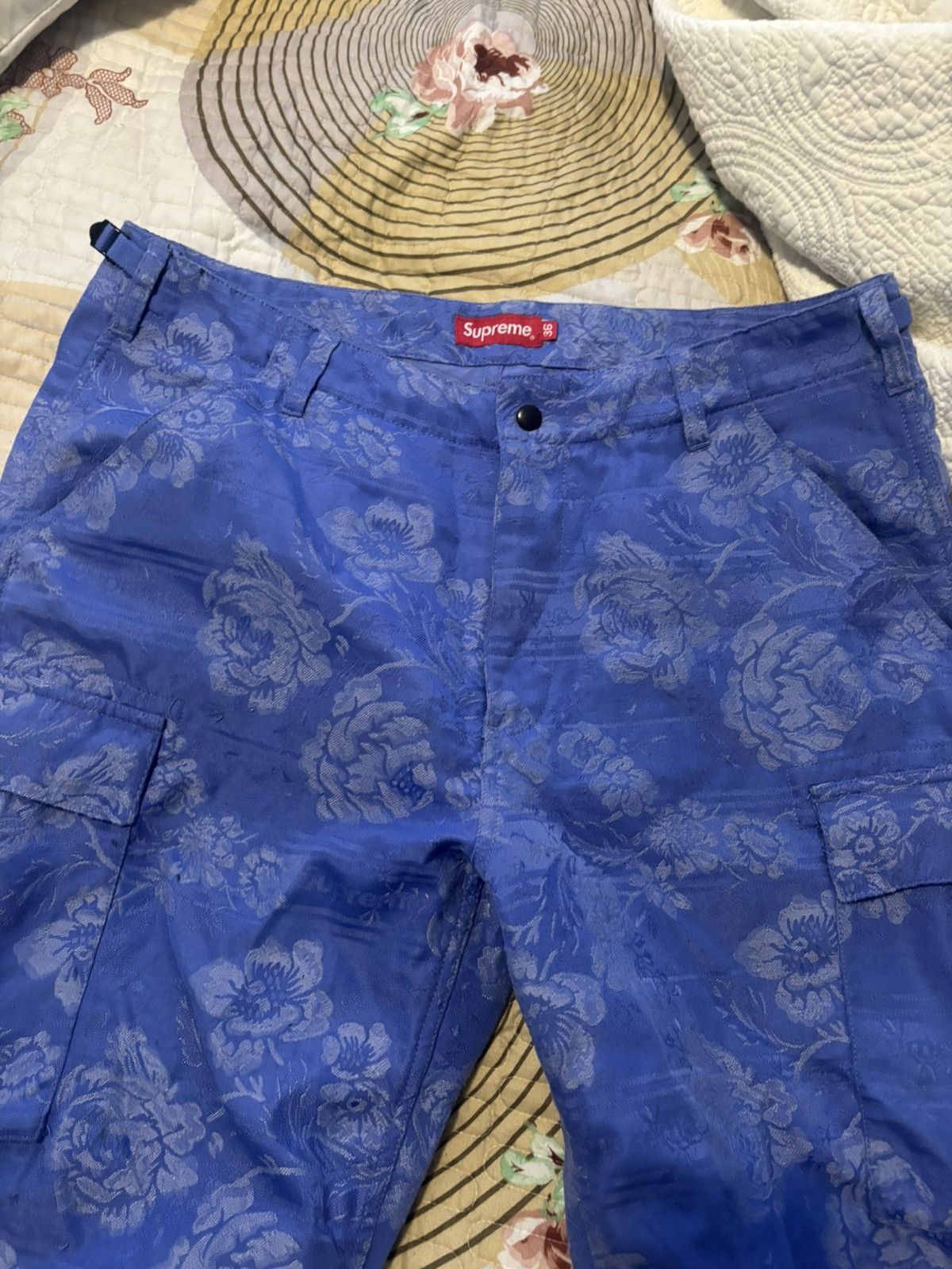 Supreme Supreme floral tapestry cargo pants Size US 36 / EU 52 - 5 Thumbnail