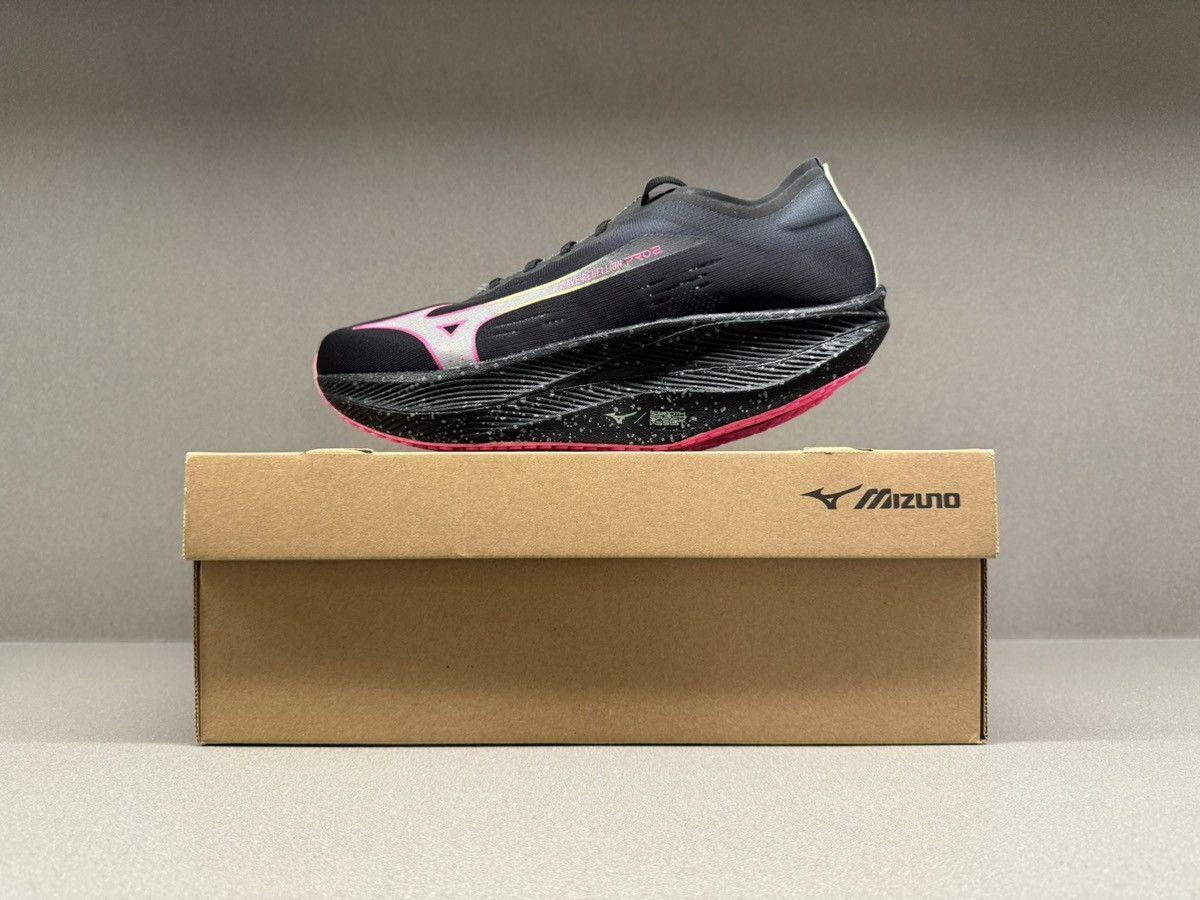 Mizuno Mizuno Wave Rebellion Pro 2 Black Silver Pink Tetra Size US 9.5 / EU 42-43 - 2 Thumbnail