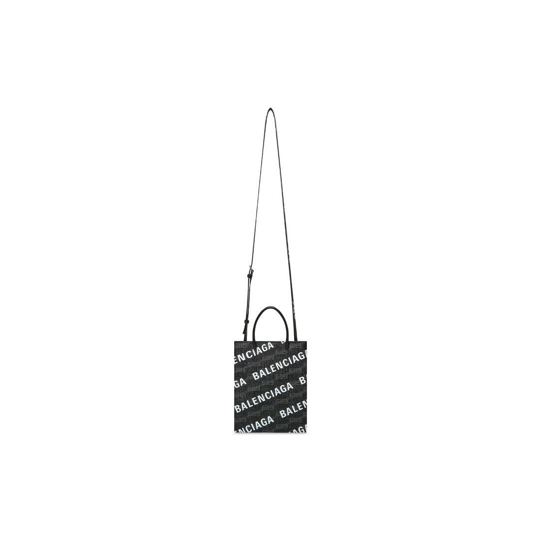 Balenciaga o1w1db10525 Size: OS / Large Shopping Bag BB Monogram Size ONE SIZE - 6 Thumbnail