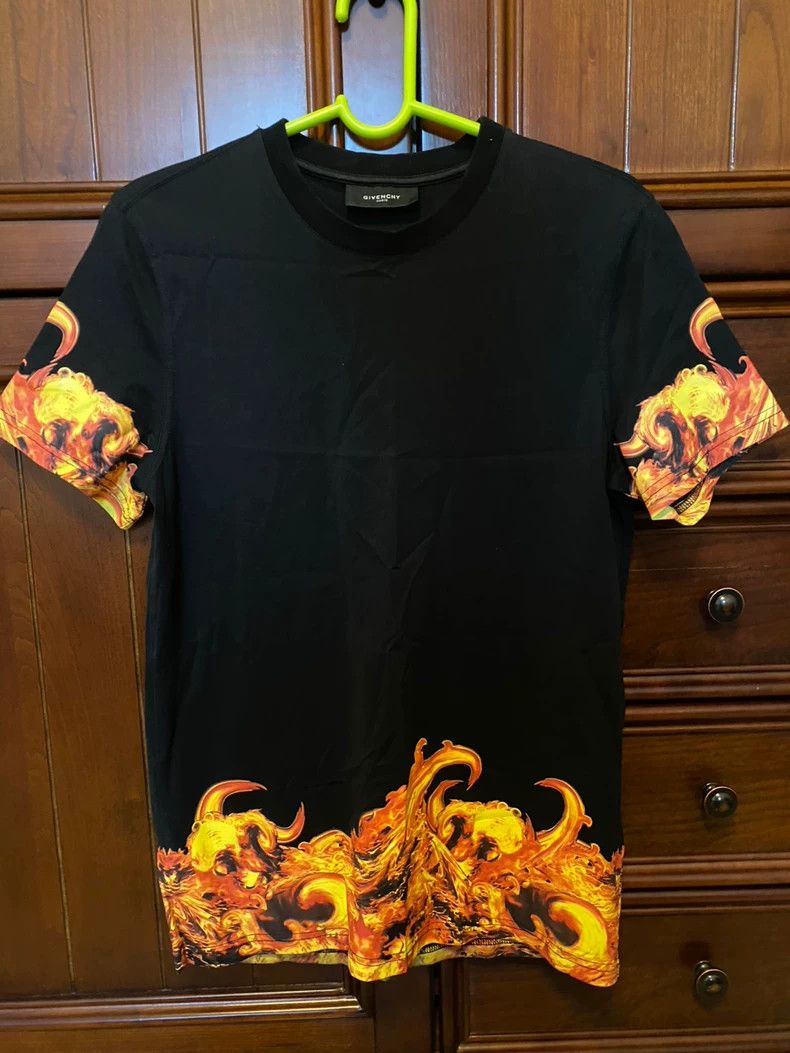 Givenchy Givenchy Flame hemmed short-sleeve T-shirt, size XS, styli Size US XS / EU 42 / 0 - 1 Thumbnail