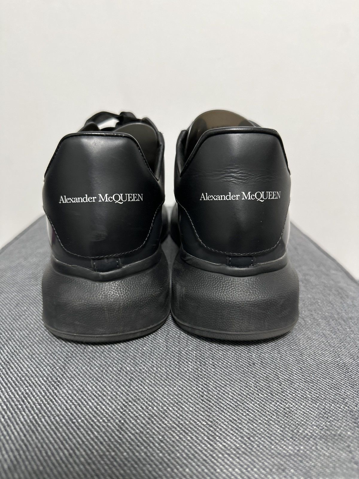 Alexander McQueen Alexander McQueen oversized sneaker transparent boack Size US 8 / EU 41 - 7 Thumbnail
