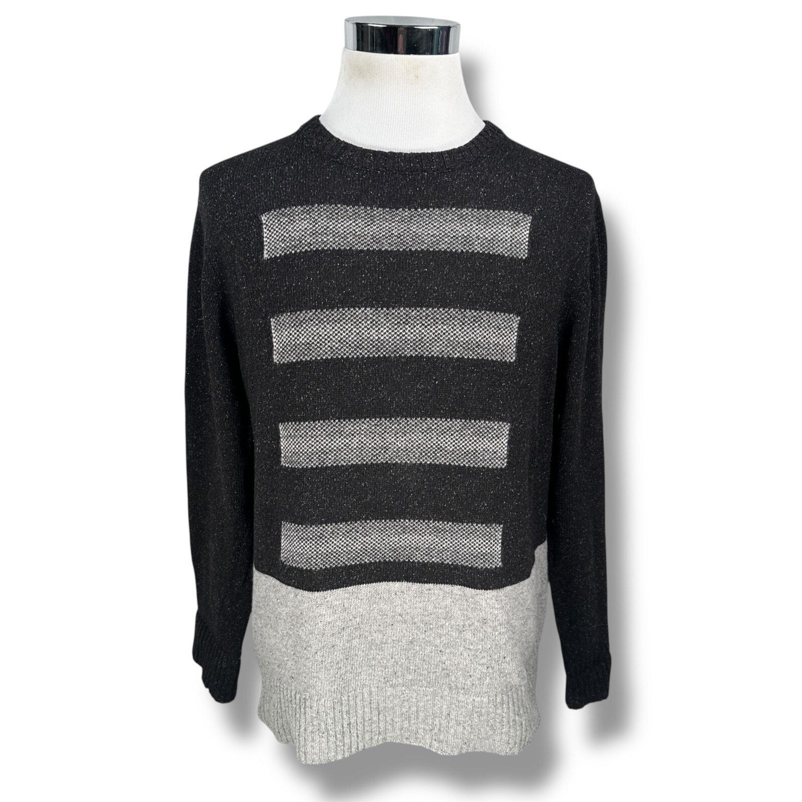 Robert Graham Robert Graham Vostok Sweater Men’s XL Gray Multicolor Size US XL / EU 56 / 4 - 1 Thumbnail