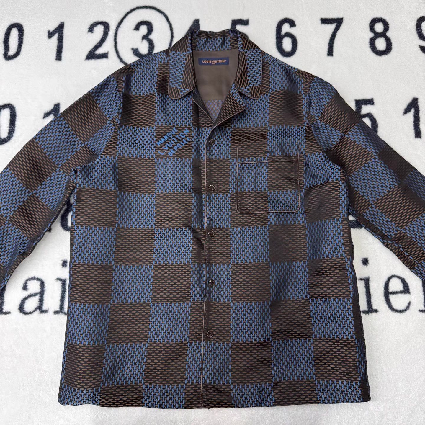 Louis Vuitton Multi Checkered Long Sleeve Button-Up Shirt XL Size US XL / EU 56 / 4 - 1 Thumbnail
