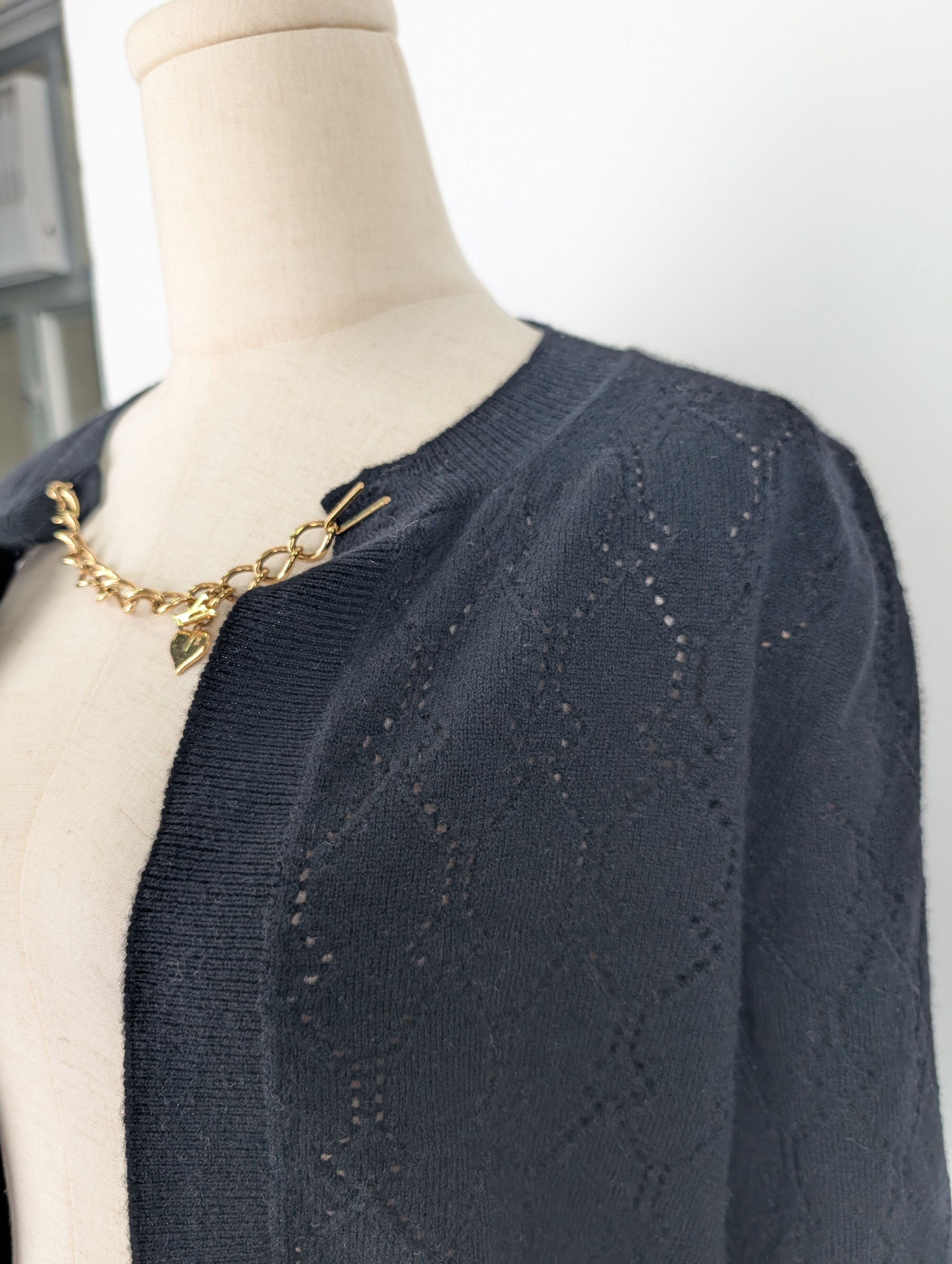 Louis Vuitton Louis Vuitton Black Open Cardigan With Gold Chain Size XS / US 0-2 / IT 36-38 - 4 Thumbnail