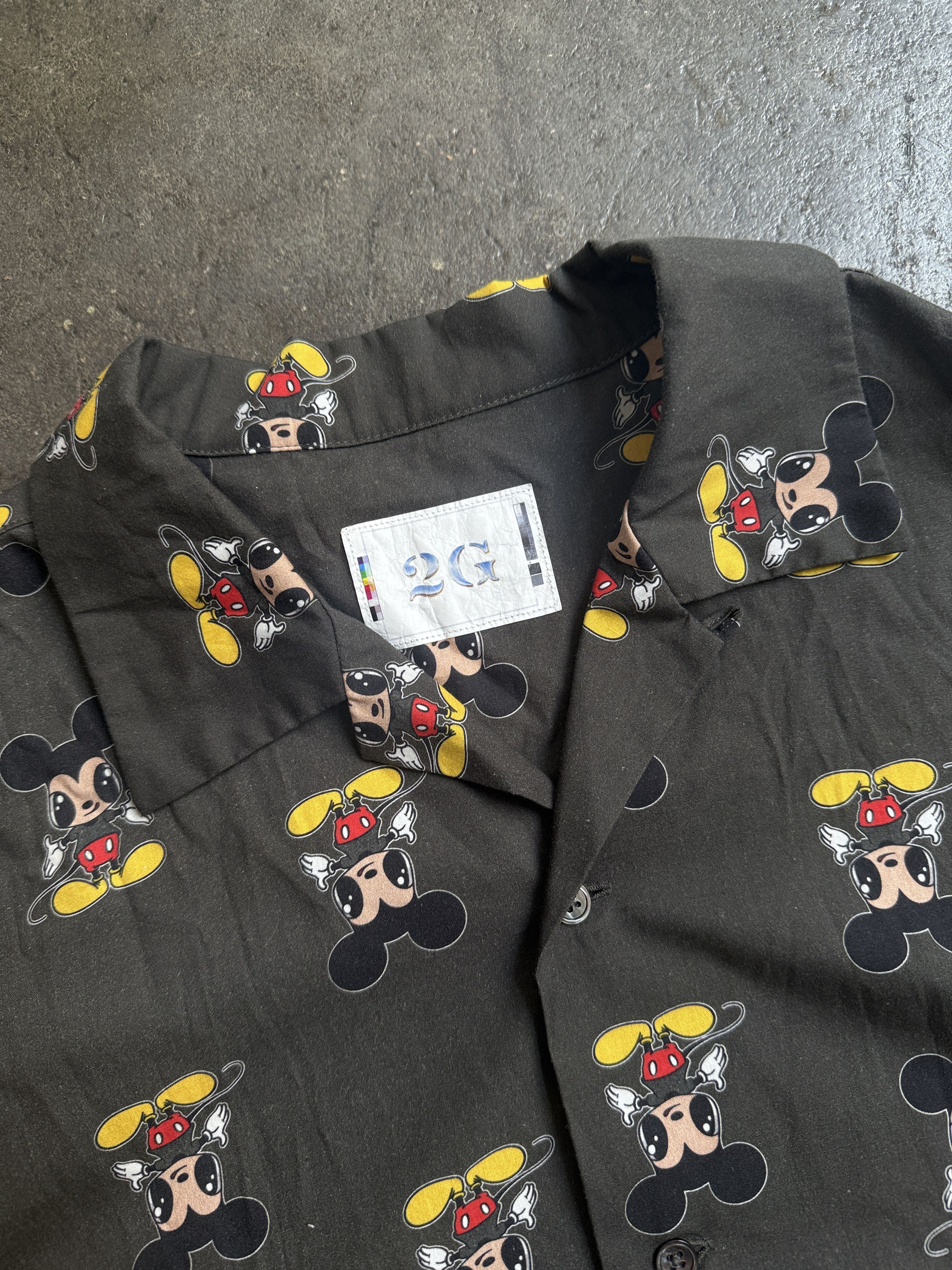 Disney 2G Japanese Tokyo Shirt w/ Mickey Mouse Size US M / EU 48-50 / 2 - 6 Thumbnail