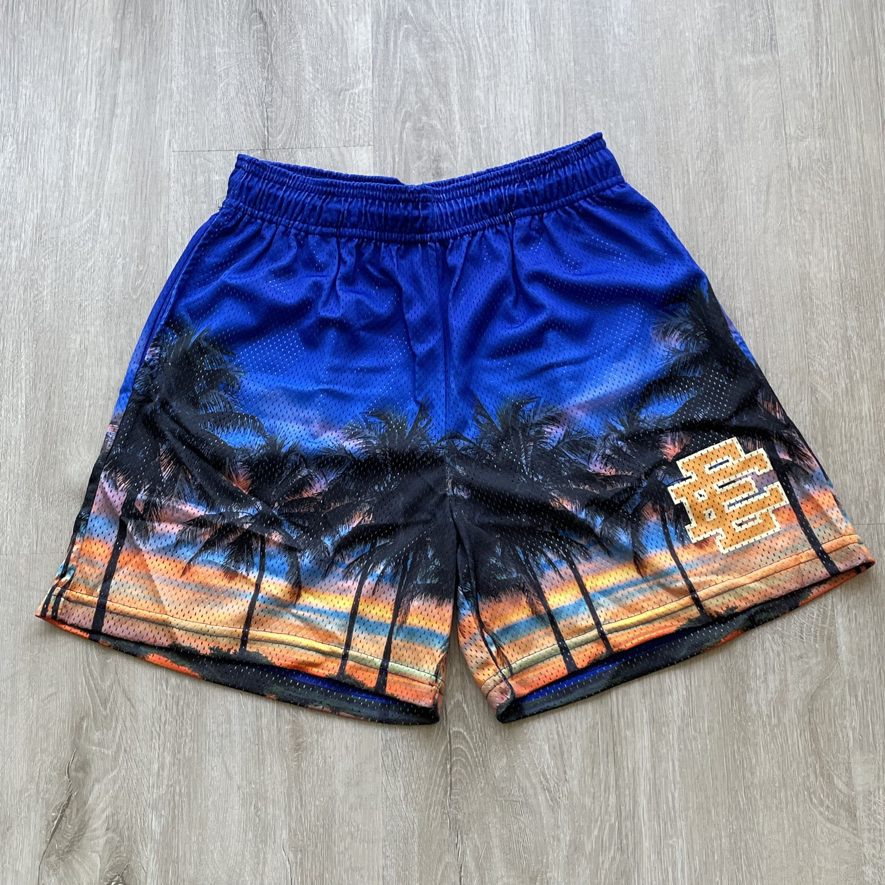 Eric Emanuel Eric Emanuel EE Basic/Core Short Miami Palm Trees & Sunset Size US 34 / EU 50 - 2 Thumbnail