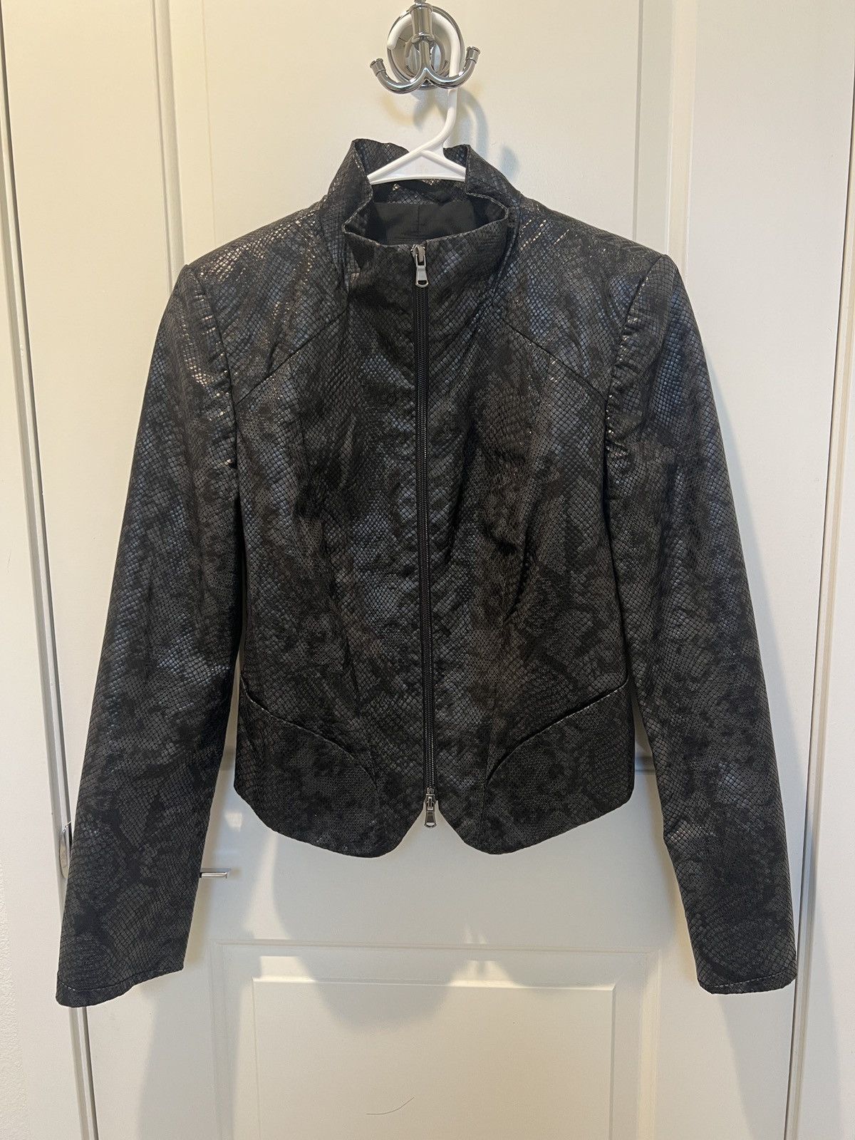 Emporio Armani Vintage Emporio Armani Snakeskin jacket Size S / US 4 / IT 40 - 1 Thumbnail