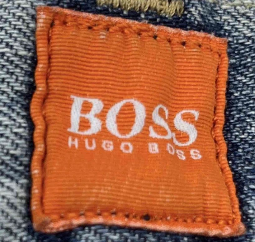 Hugo Boss HUGO BOSS Straight Leg Jeans Medium Wash Designer Denim Size US 34 / EU 50 - 3 Thumbnail