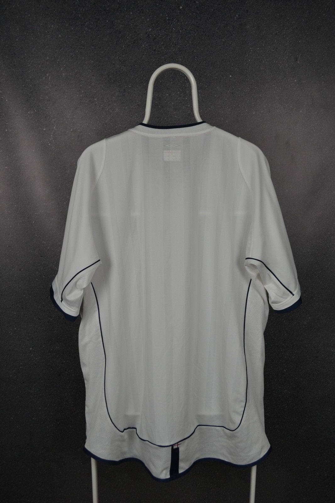 Umbro × Vintage England Home Vintage Football Shirt Umbro Retro Size L Size US L / EU 52-54 / 3 - 2 Thumbnail
