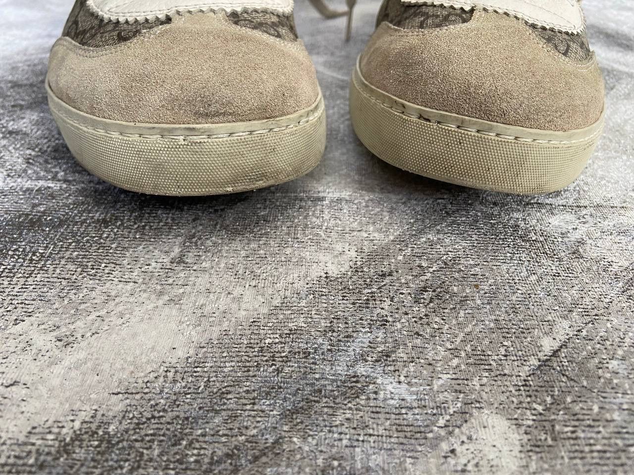 Gucci Gucci Monogram Print Leather Low Top Sneakers Size US 9 / EU 42 - 13 Thumbnail