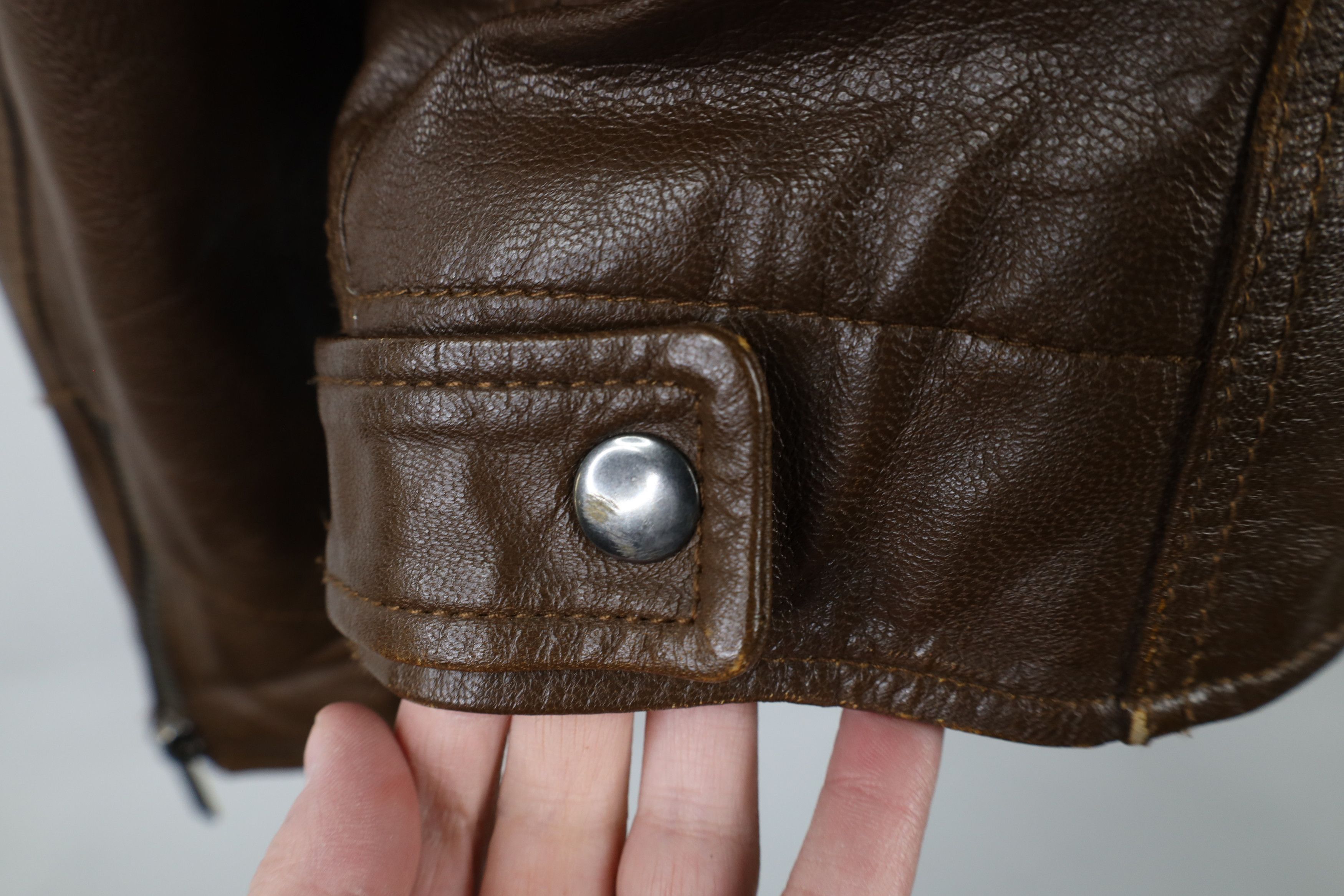 Guess × Vintage Vintage 90s Guess Lined Leather Bomber Jacket Brown Size US M / EU 48-50 / 2 - 13 Thumbnail