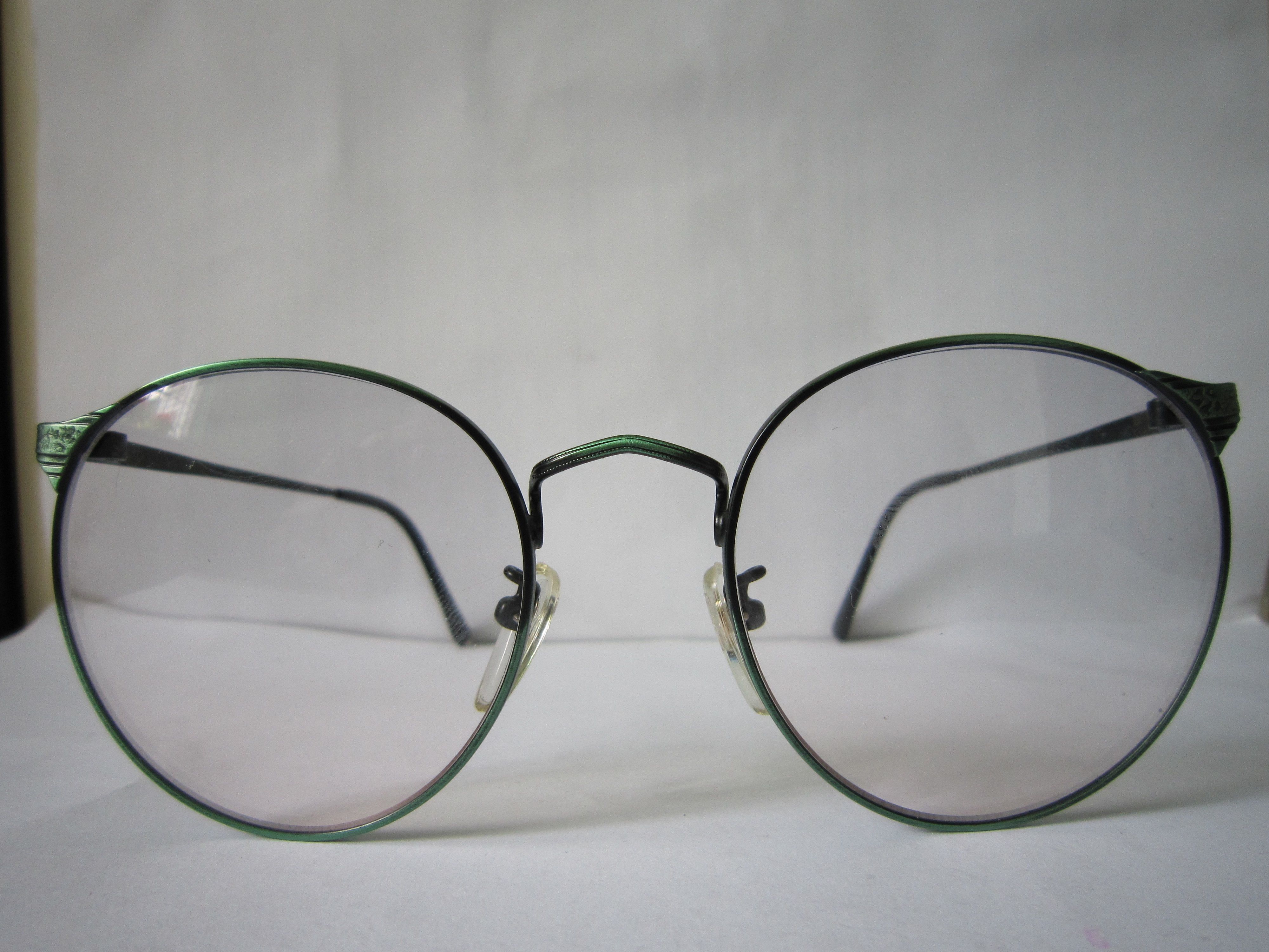 Vintage Vintage 80s TURA Green Round Eyeglasses Frame Size ONE SIZE - 1 Thumbnail