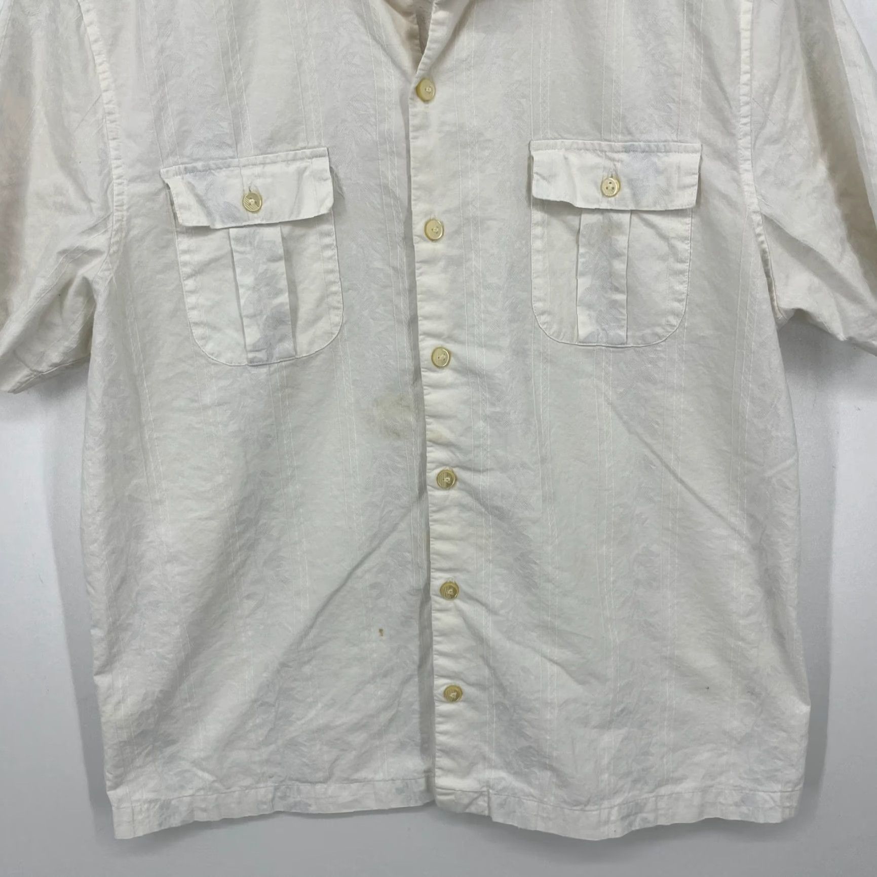Tommy Bahama Tommy Bahama Shirt Short Sleeve Button-Up M White Pockets Hawaiian Textured Silky Cotton Casual Mens Size US M / EU 48-50 / 2 - 3 Thumbnail