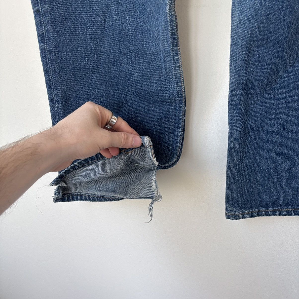 Levi's Vintage 501xx Denim Jeans Size 35 (Fits 32) Made in USA Size US 32 / EU 48 - 7 Thumbnail