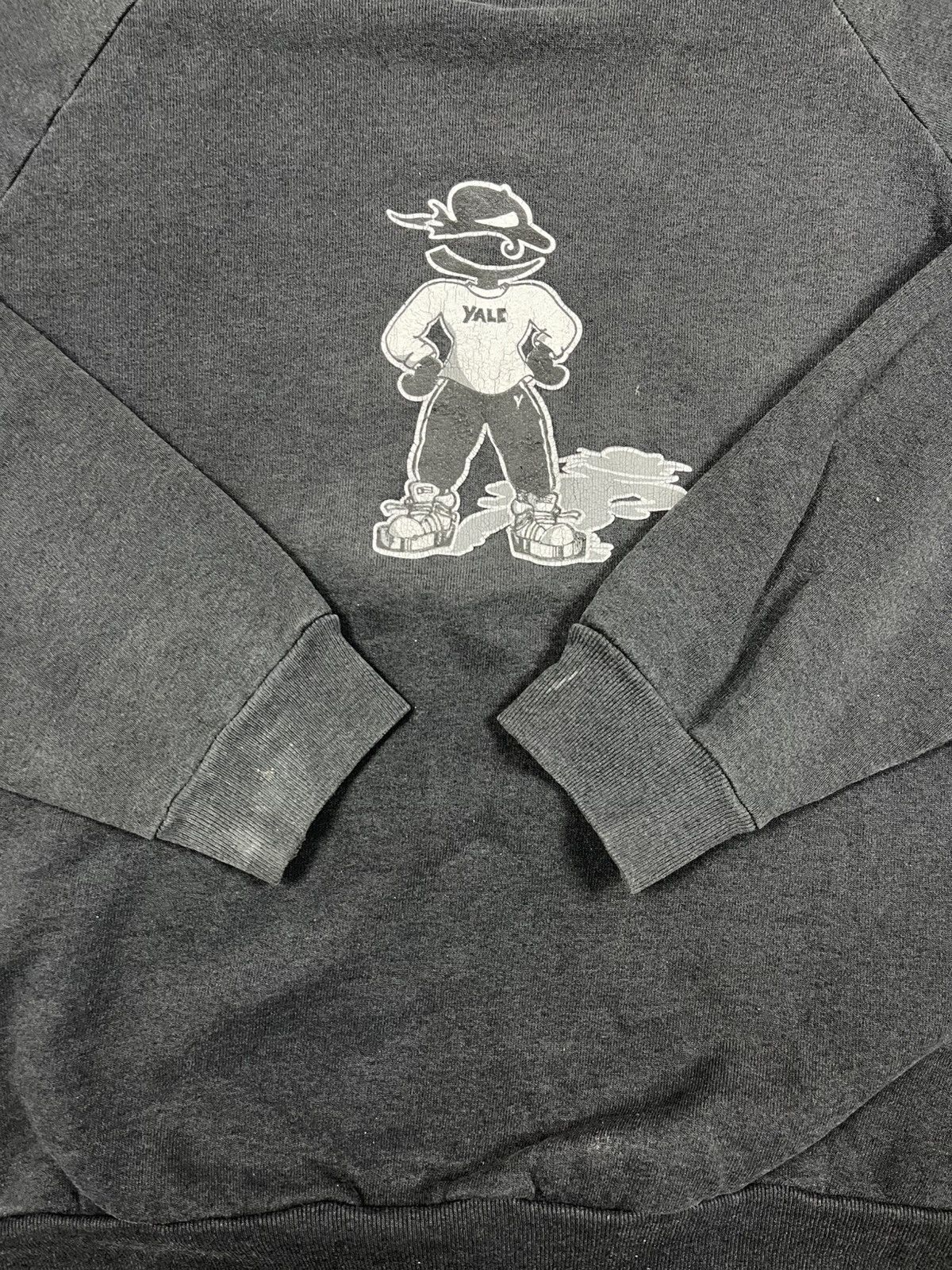 Vintage Vintage 90s Yale University Sweatshirt streetwear rare M Size US M / EU 48-50 / 2 - 10 Thumbnail