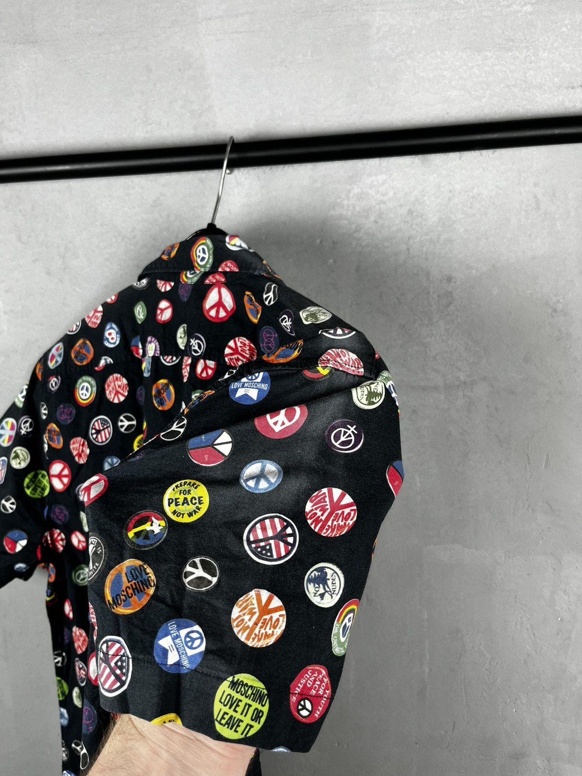 Designer Moschino shirt size m Size US M / EU 48-50 / 2 - 11 Thumbnail