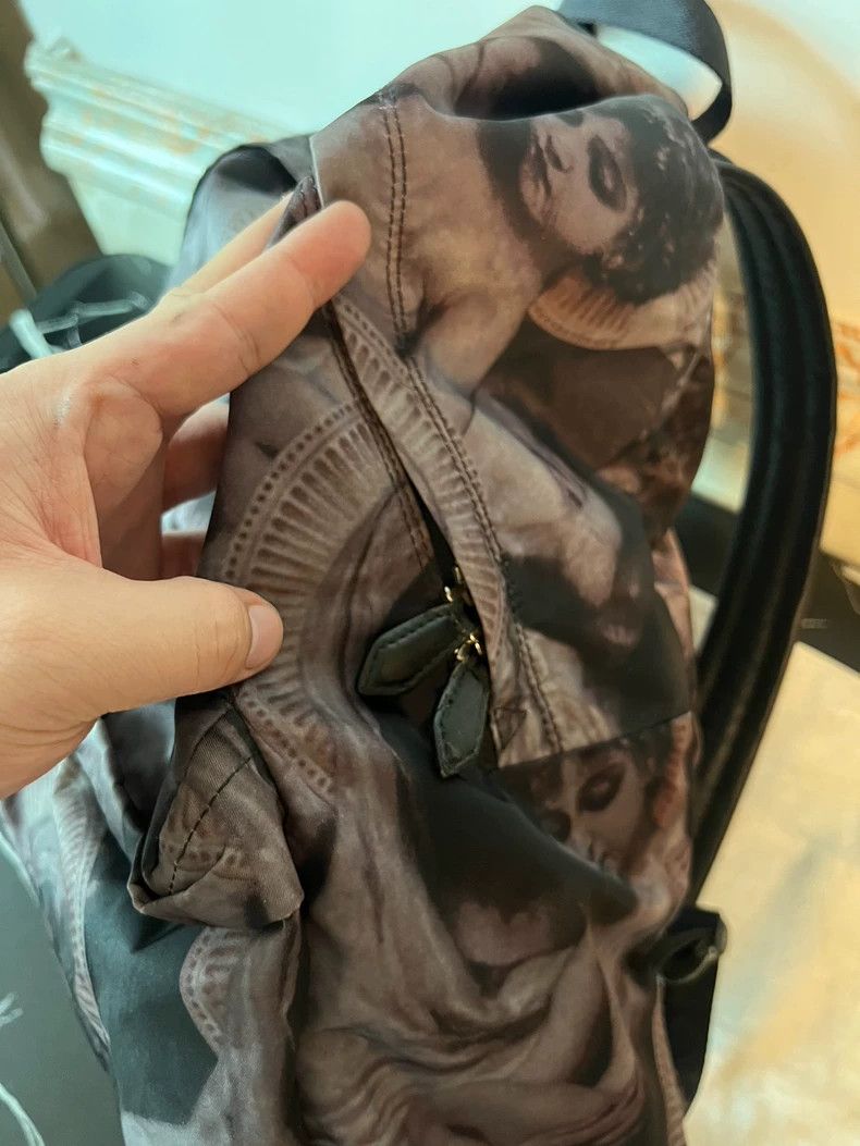 Givenchy Givenchy Dark Mother Double Shoulder Backpack Size ONE SIZE - 6 Thumbnail