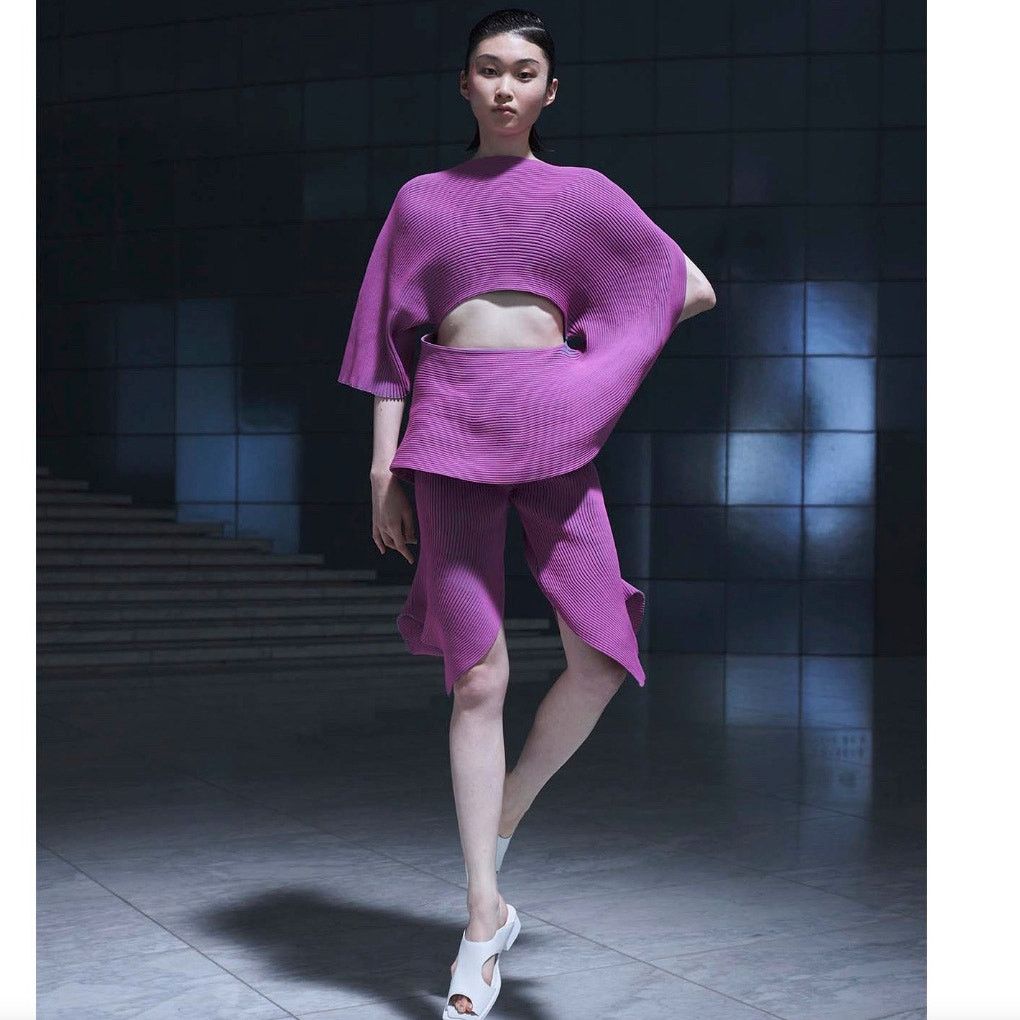 Issey Miyake Issey Miyake Fluidity Loop Pants Pink Size 2 2022 Size 26" / US 2 / IT 38 - 2 Thumbnail