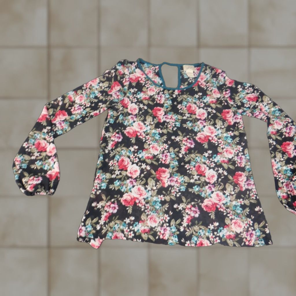 Vintage Eyesplash Blouse Womens S Black Floral Knit Crew Neck 3/4 Sleeve Casual Button Regular Size S / US 4 / IT 40 - 1 Thumbnail
