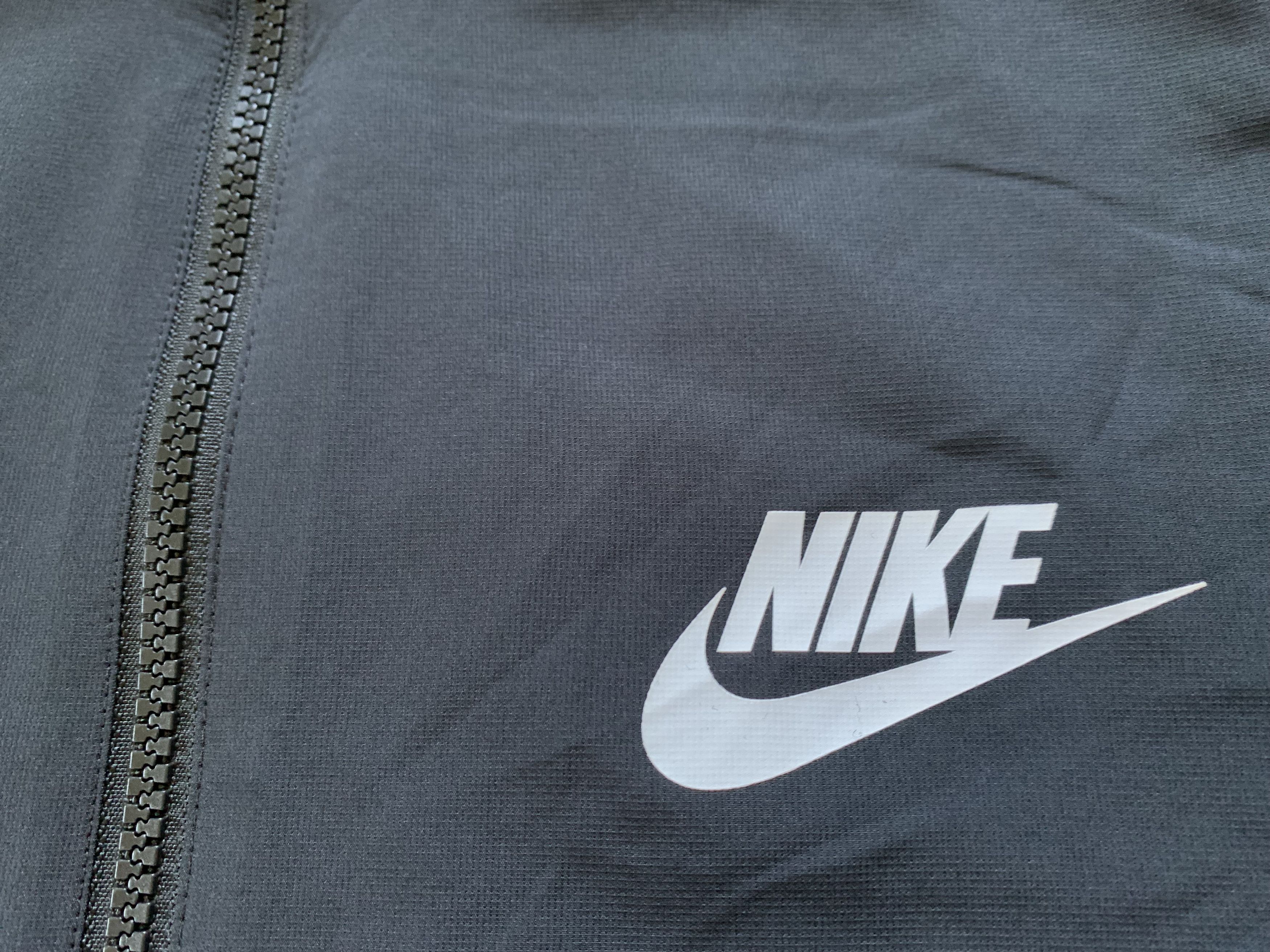 Nike Nike Black Light Jacket Olympic 2020 Size US L / EU 52-54 / 3 - 5 Thumbnail