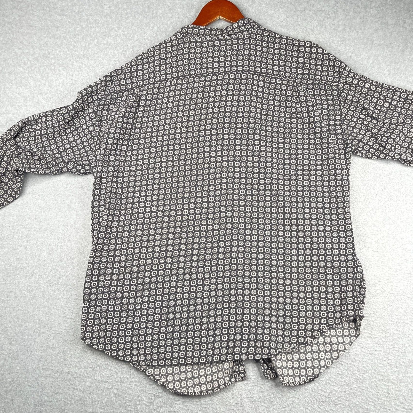 Express Express Campagnie Internationals Shirt XL Black Geometric Long Sleeve Button Up Size US XL / EU 56 / 4 - 6 Thumbnail