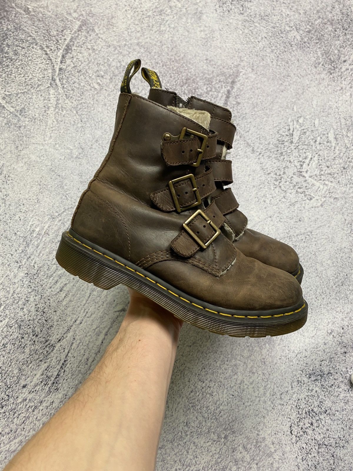 Dr martens shop billie buckle boot