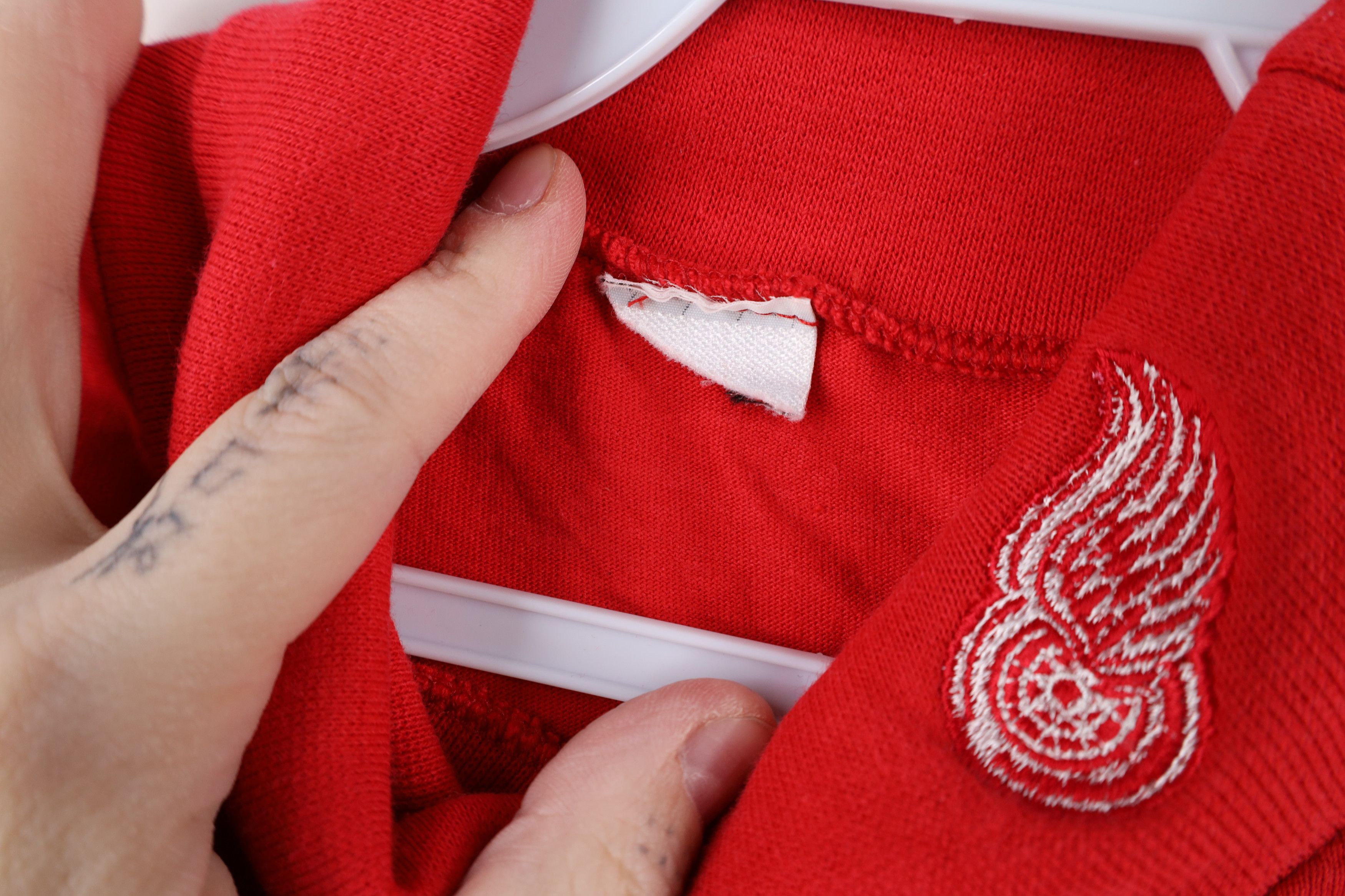 Vintage Vintage 90s Detroit Red Wings Hockey Turtleneck T-Shirt Size S / US 4 / IT 40 - 5 Thumbnail
