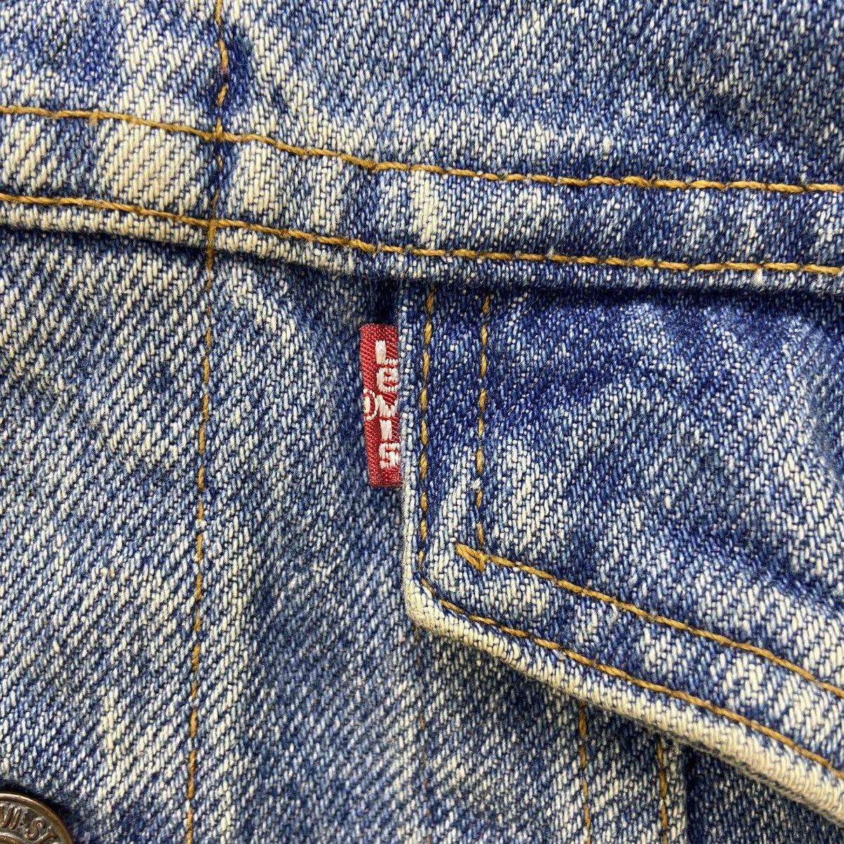 Levi's Vintage Clothing Vintage Levi’s Made in USA #523 Denim Trucker Jacket Size US S / EU 44-46 / 1 - 8 Thumbnail