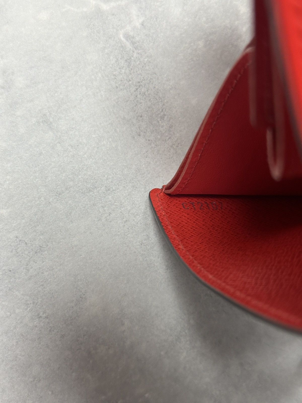 Louis Vuitton × Supreme Louis Vuitton Supreme Slender Wallet Epi Leather Red Size ONE SIZE - 9 Thumbnail