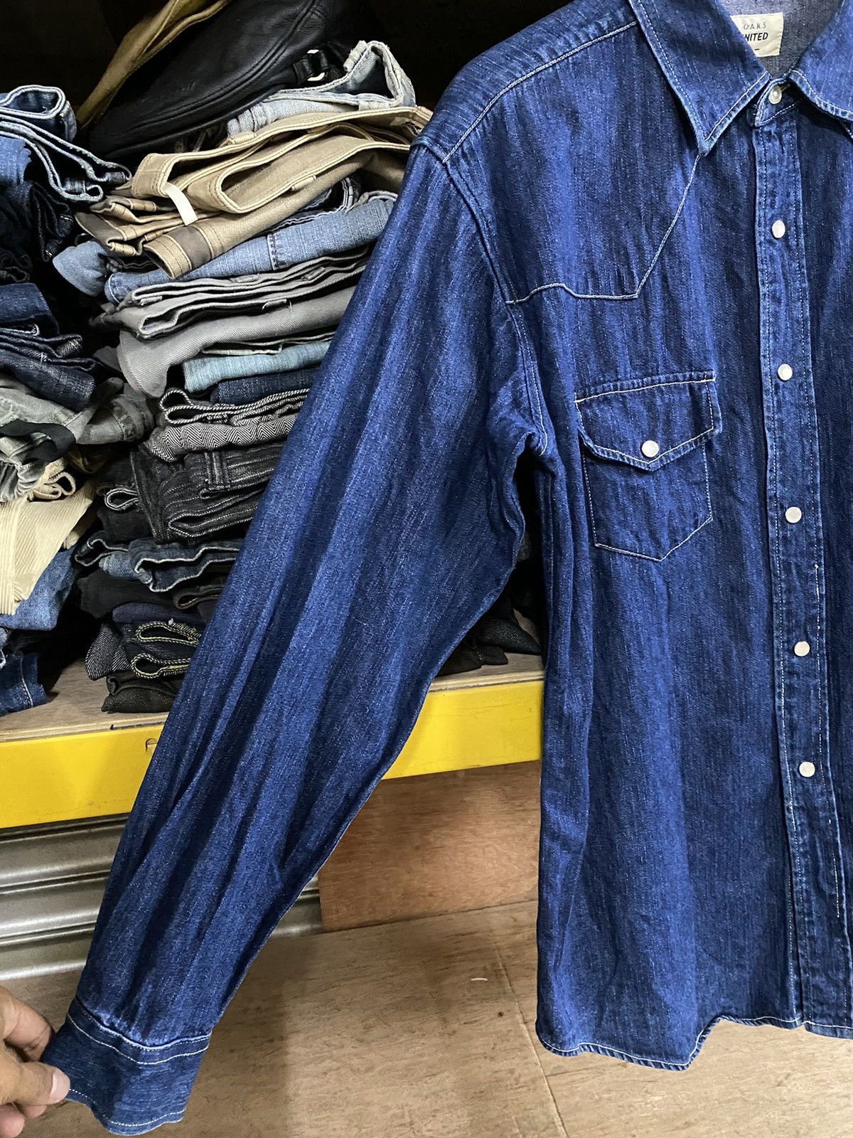 Japanese Brand Japanese O.A.K.S United Western Denim Shirt Size US L / EU 52-54 / 3 - 2 Thumbnail