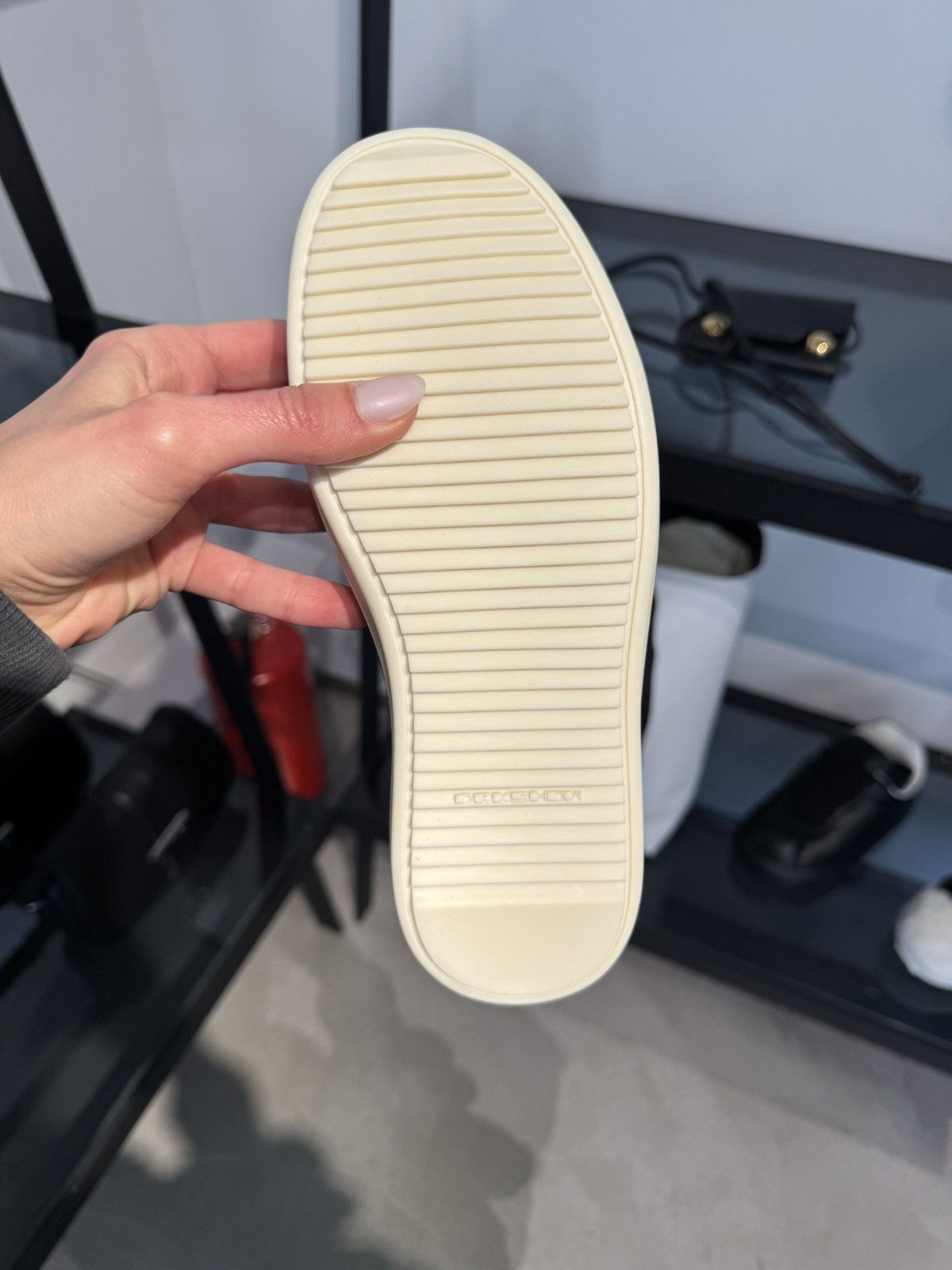 Rick Owens Drkshdw Last Size Rick Owens Drkshdw Cracked Effect Sneakers Size US 5 / IT 35 - 3 Thumbnail
