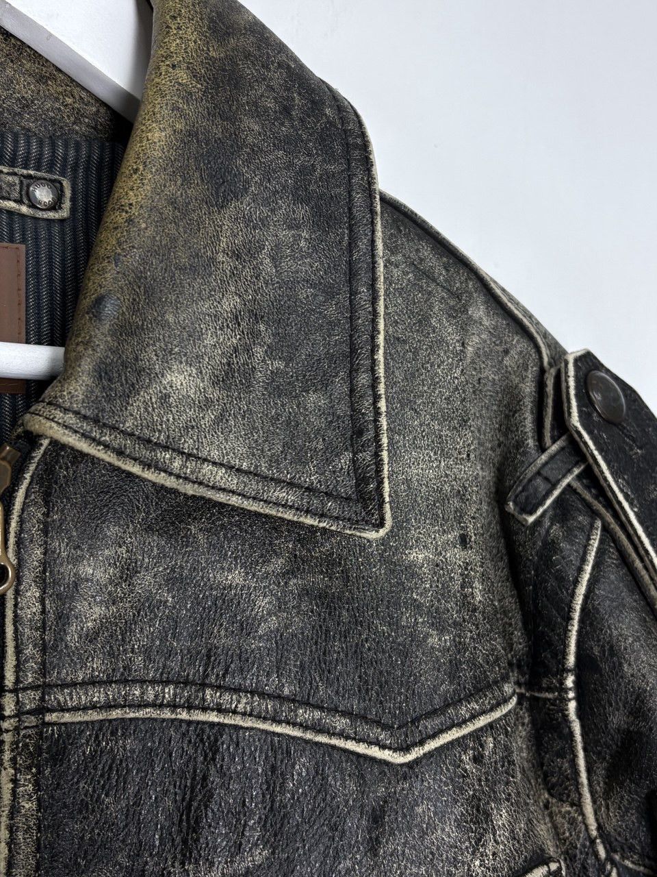 Hugo Boss Vintage 90s Hugo Boss Avant Garde Heavy Leather Jacket Size US M / EU 48-50 / 2 - 11 Thumbnail