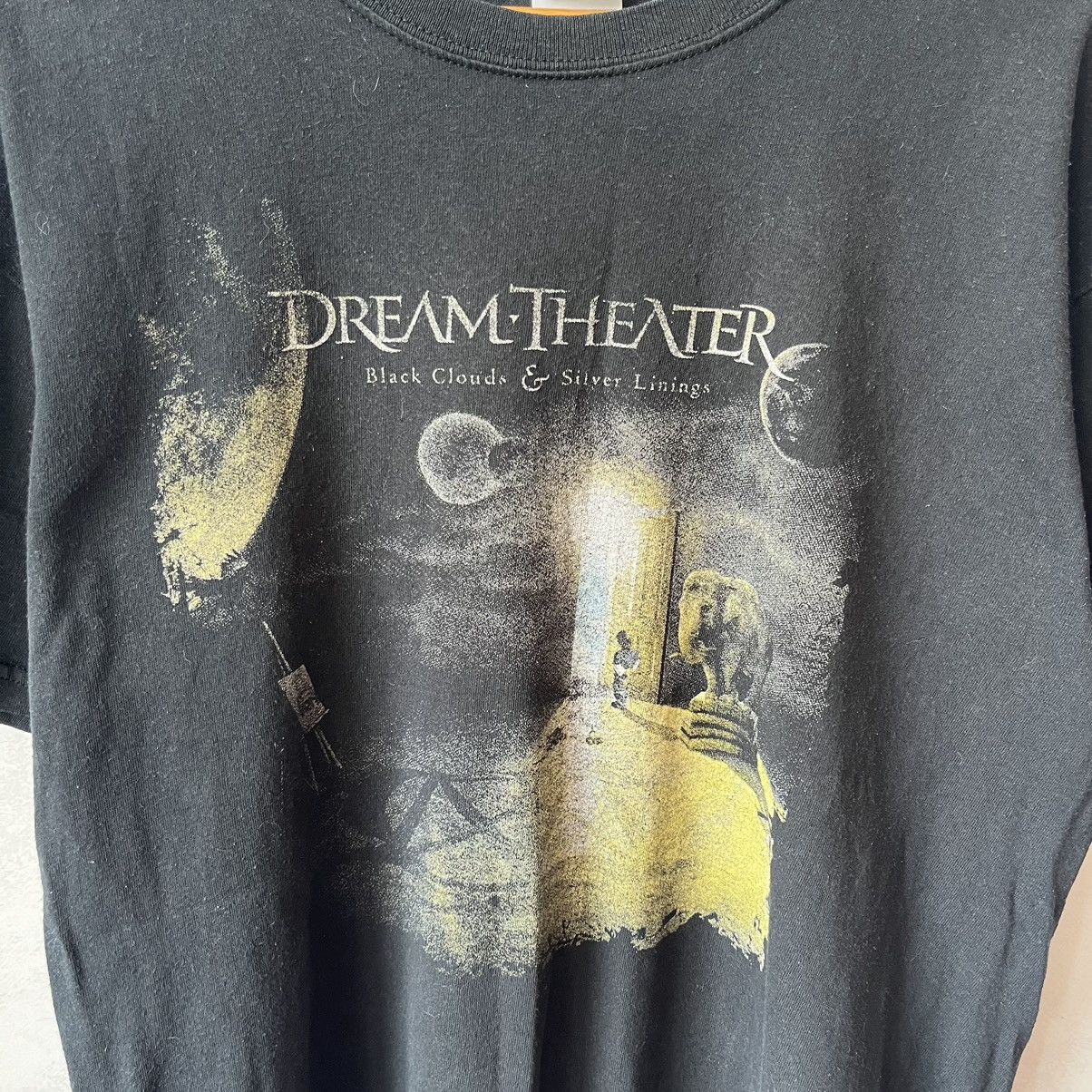 Band Tees × Vintage Vintage 2000's Dream Theater merch Art T-shirt Size US L / EU 52-54 / 3 - 4 Thumbnail