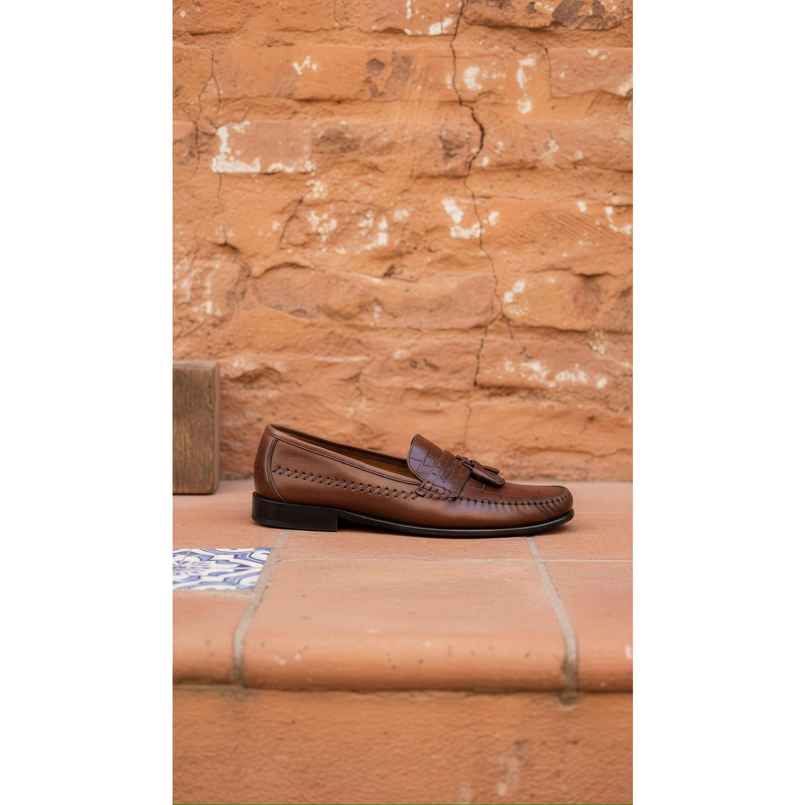 Florsheim Men's Tassel Loafers Brown Slip-On Moc Toe Dress Shoes Size US 10 / EU 43 - 1 Thumbnail