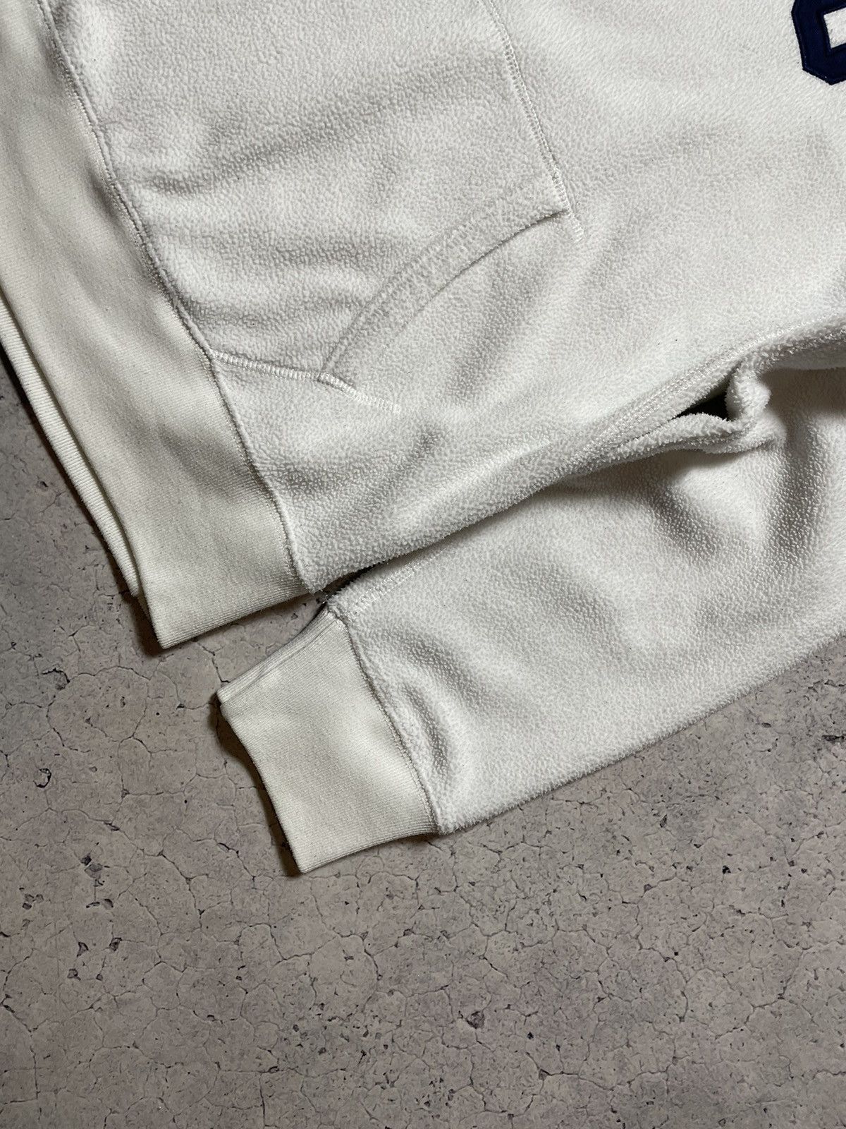 Polo Ralph Lauren Polo Ralph Lauren USA Big Logo Y2K Fleece White Hoodie Size US L / EU 52-54 / 3 - 3 Thumbnail