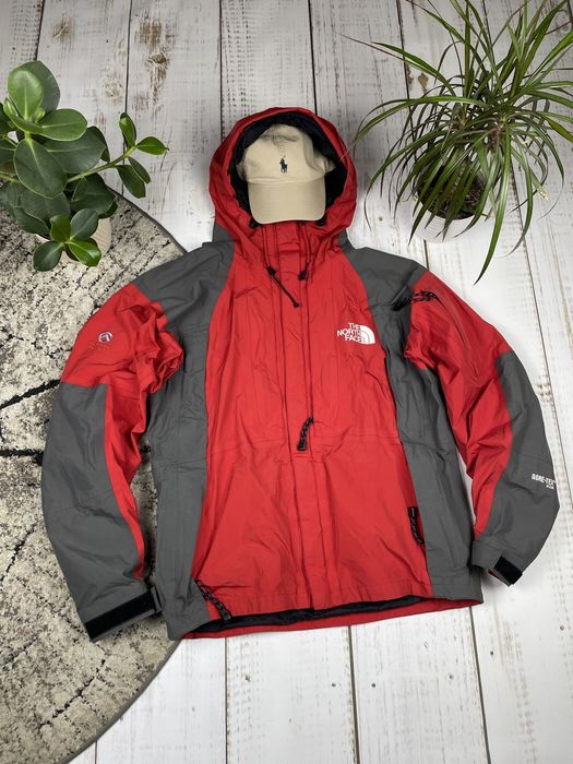 The north face gore tex xcr summit series 2 sales in 1 jacket