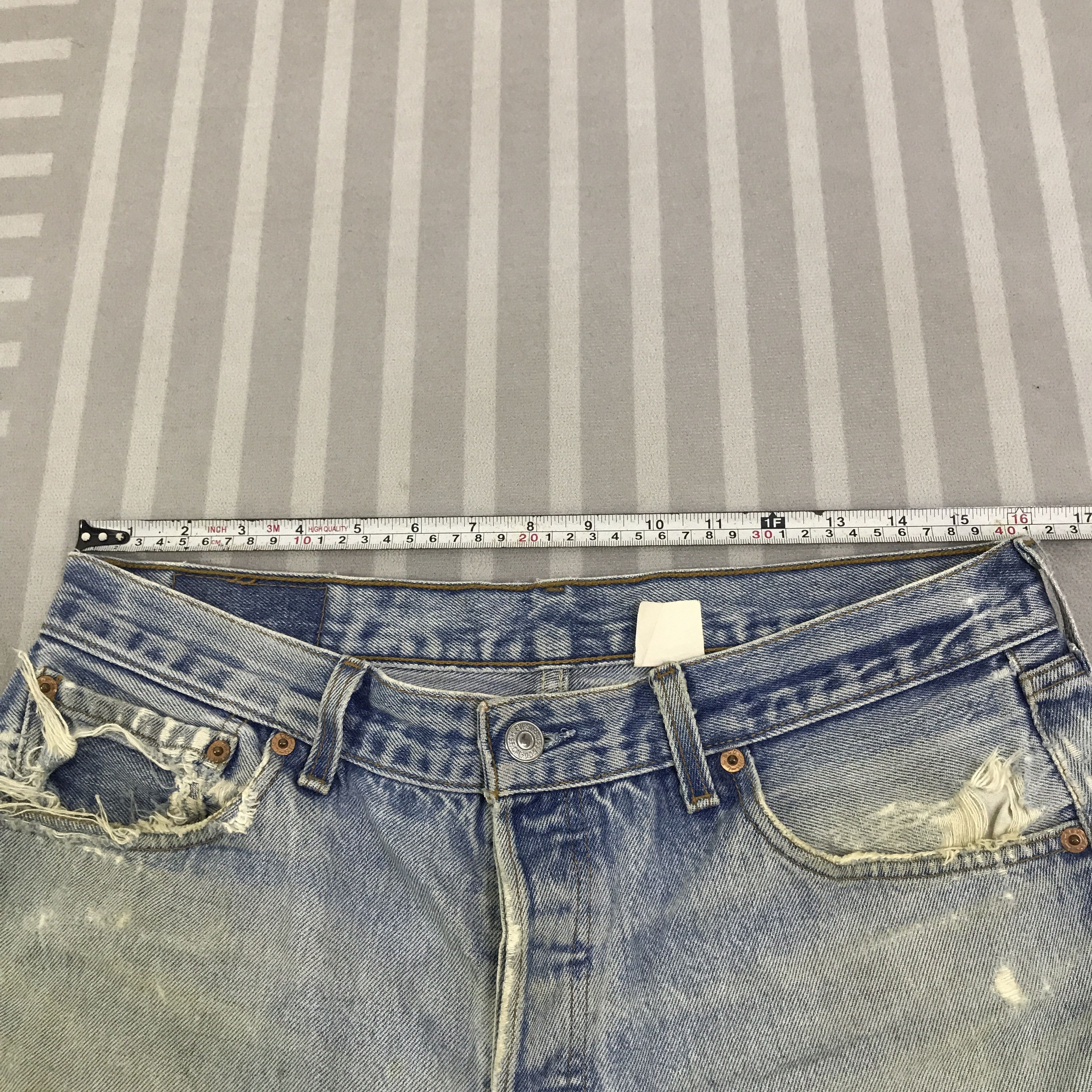 Levi's Vintage Clothing Vintage Levis 501 Distressed Short pants Jeans K130B9 Size US 32 / EU 48 - 5 Thumbnail