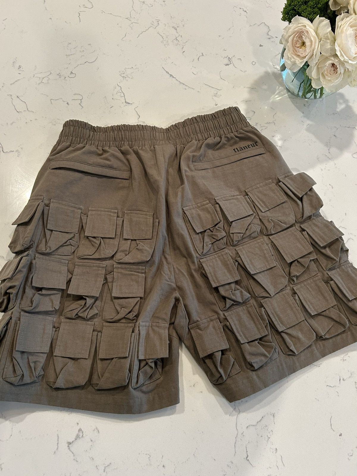 Designer Flâneur Homme 58 pocket shorts Size US 29 - 3 Thumbnail