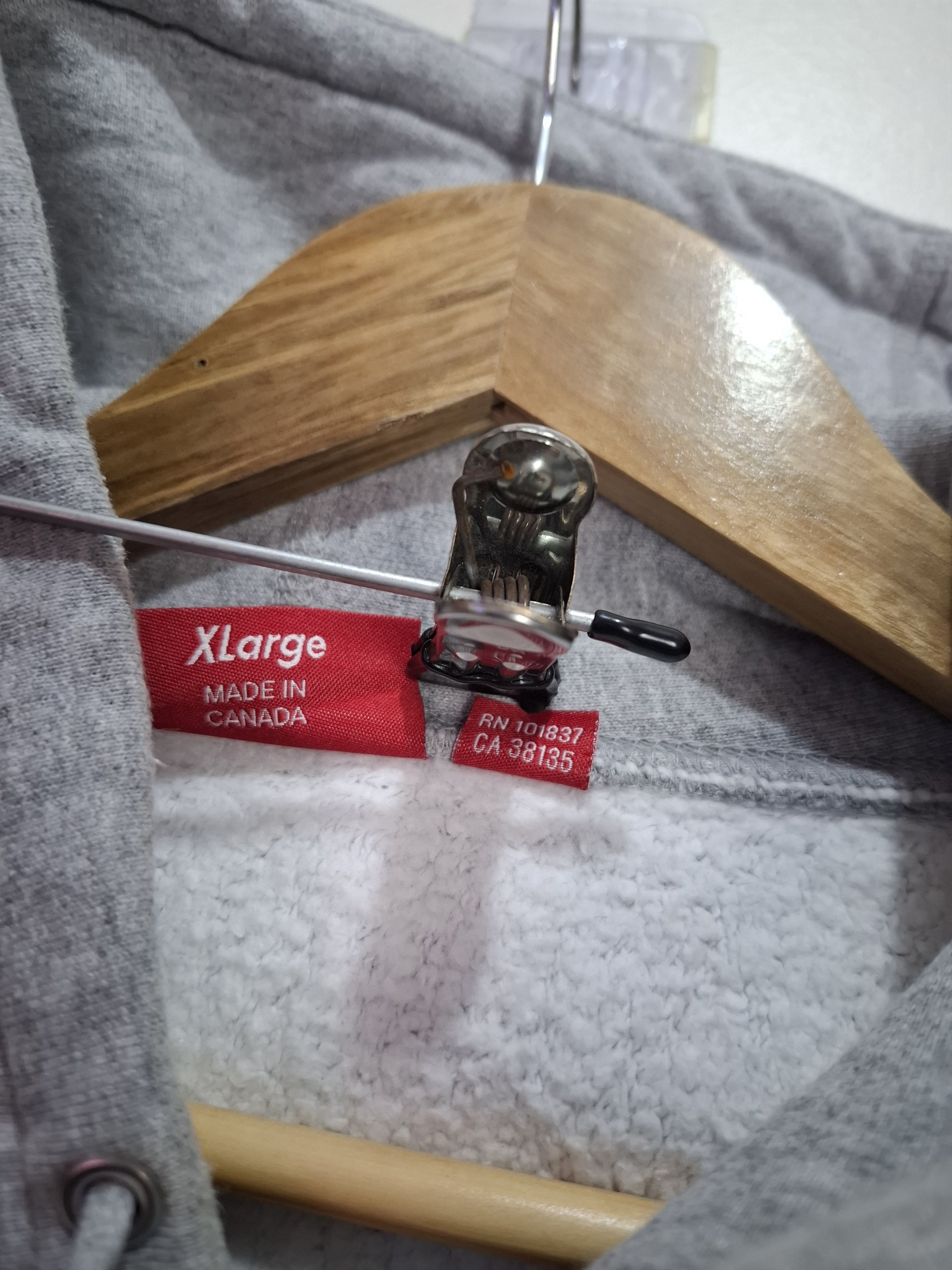 Supreme Supreme arabic script Size US XL / EU 56 / 4 - 4 Thumbnail