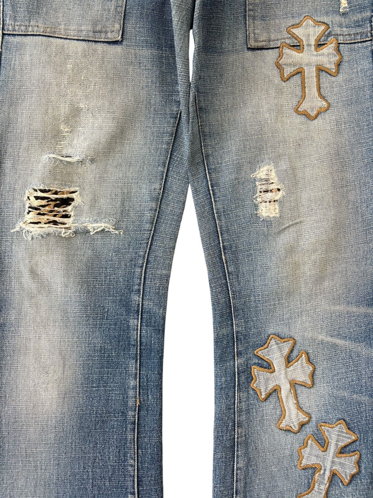 Japanese Brand Vintage Japanese Brand Cross Patches Baker Style Flare Jeans Size 29" - 5 Thumbnail
