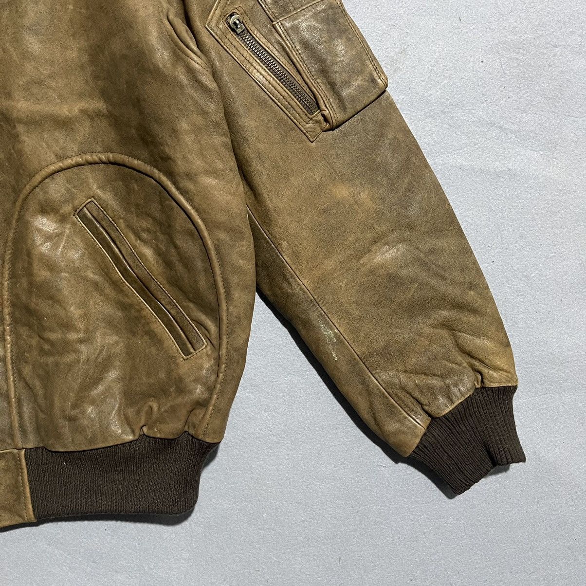 Leather Vintage Distressed Leather Bomber Jacket – Brown – Size L Size US L / EU 52-54 / 3 - 4 Thumbnail