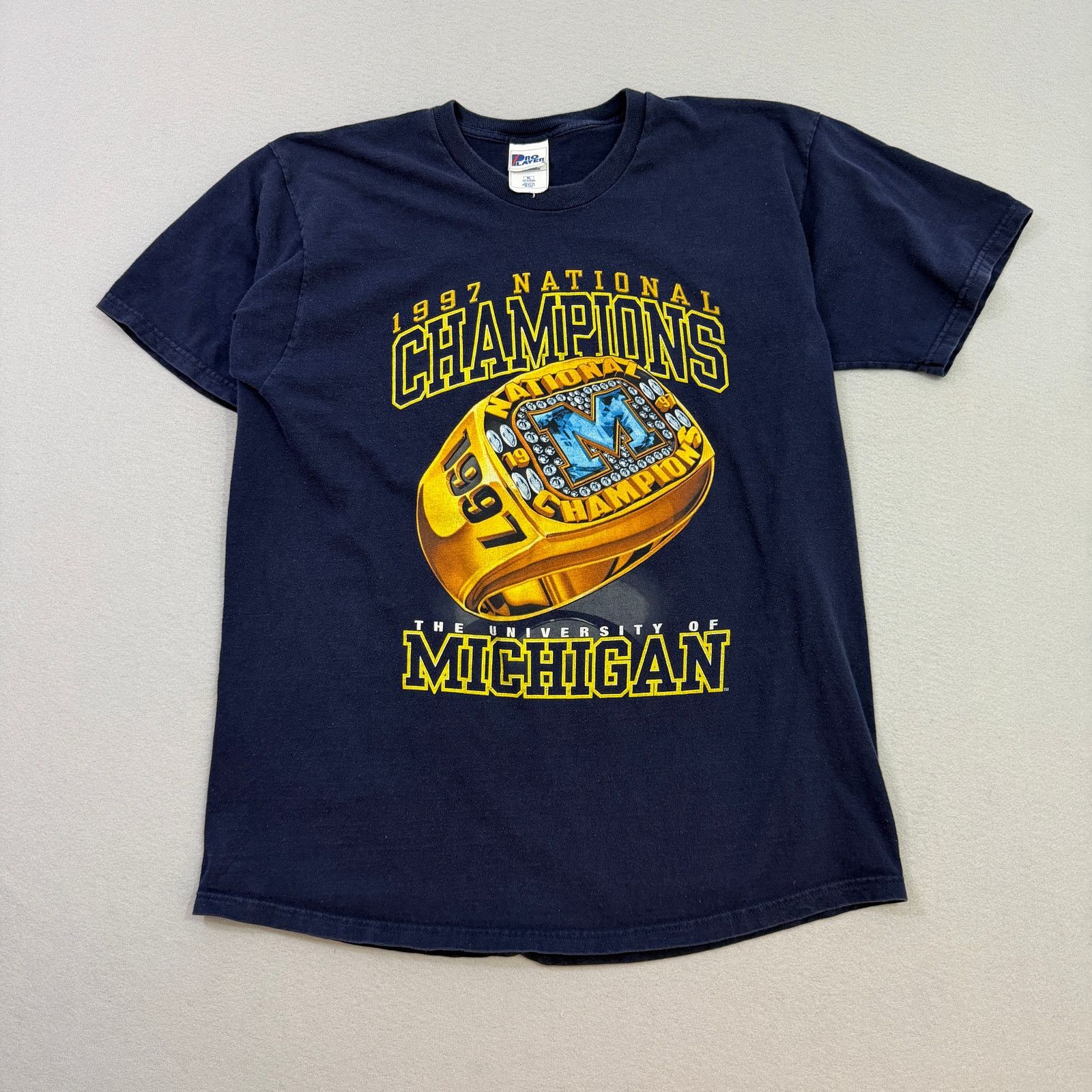 Vintage Vintage Michigan Wolverines National Championship Ring Shirt Size US XL / EU 56 / 4 - 1 Thumbnail