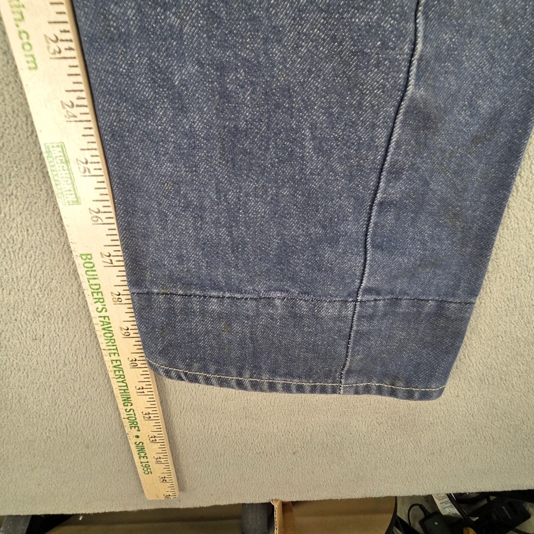 Levi's Levi's Jeans Mens Blue Medium Wash Straight 29x30 Distressed Pockets Button Denim VTG? Size US 29 - 4 Thumbnail