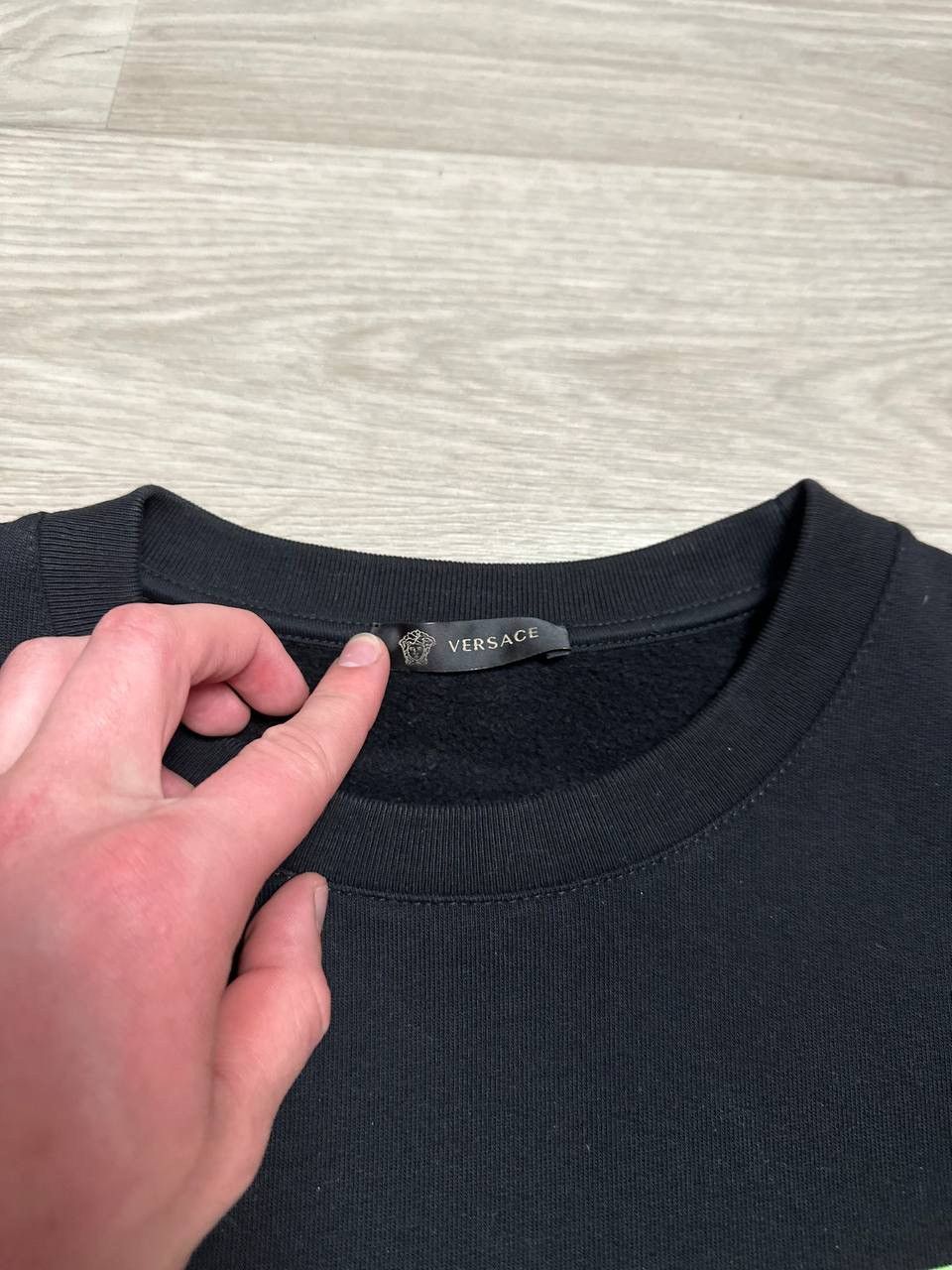 Versace Gianni Versace Black Sweatshirt Green Big Logo Size US L / EU 52-54 / 3 - 12 Thumbnail