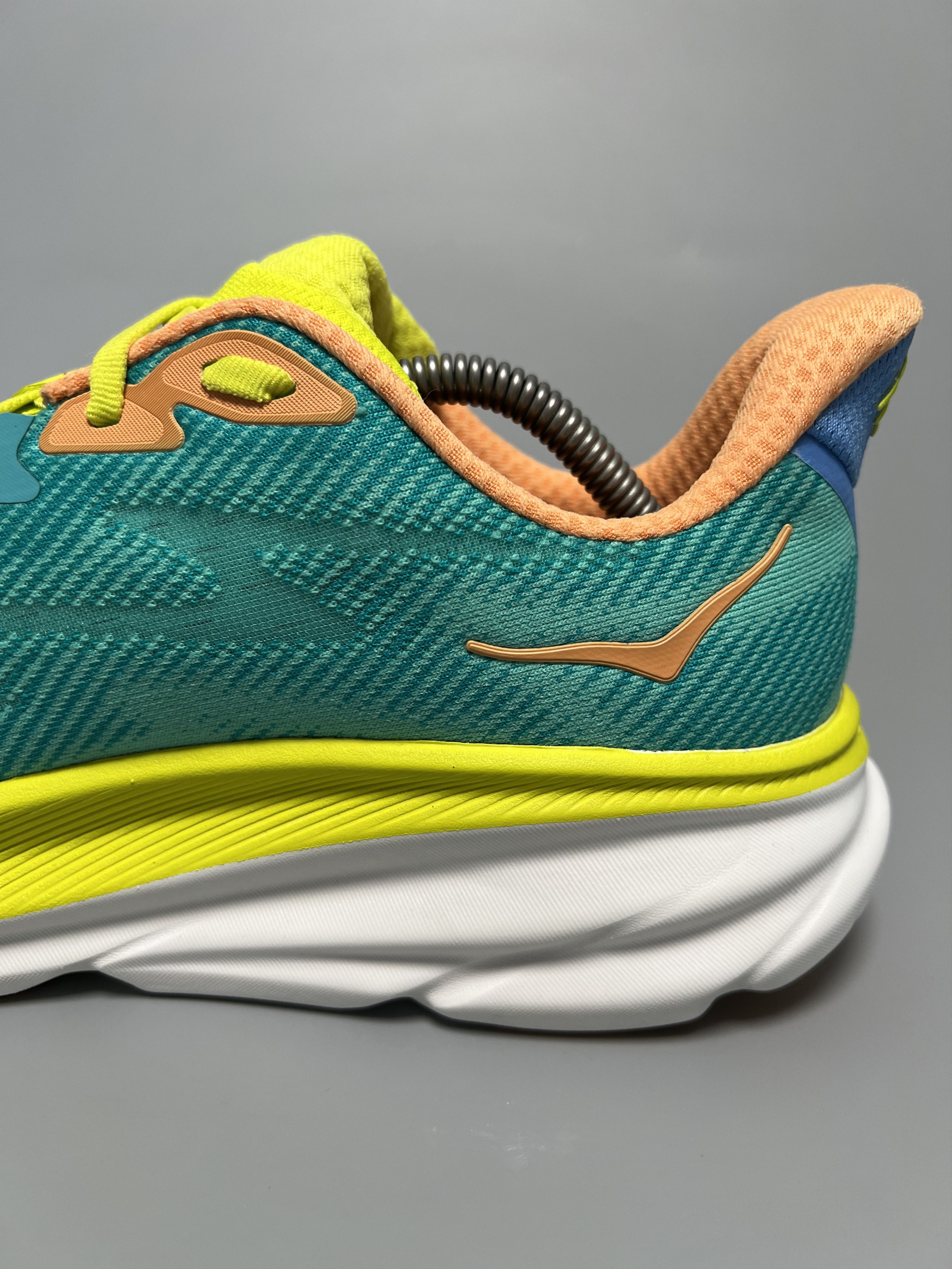 Hoka 9D Hoka One One Clifton 9 Men's Running Shoes Walking Gym Size US 9 / EU 42 - 11 Thumbnail
