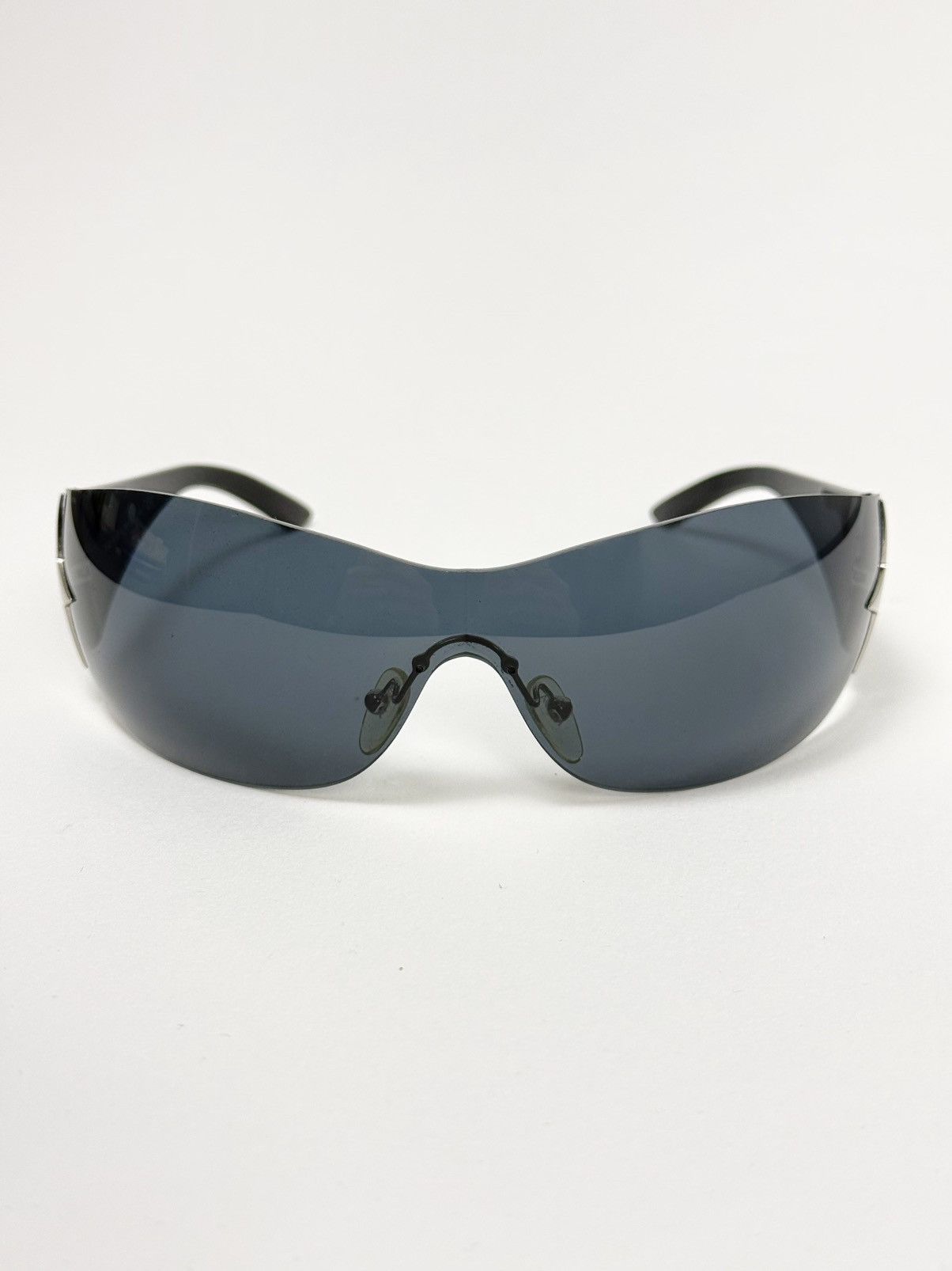 Prada Y2K ICONIC PRADA STAR BLACK SUNGLASSES Size ONE SIZE - 2 Thumbnail