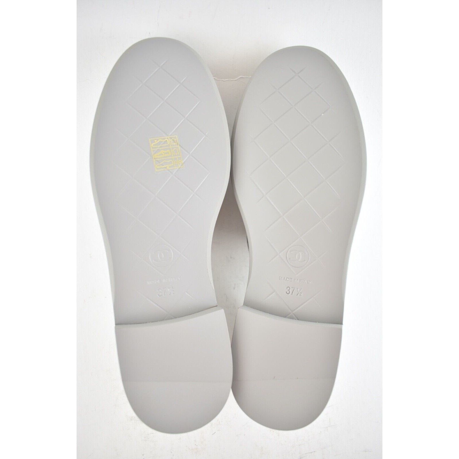 Chanel 21B Quilted Flap Turnlock CC Logo Mule Slip Flat Loafer 37.5 Size US 7.5 / IT 37.5 - 12 Thumbnail
