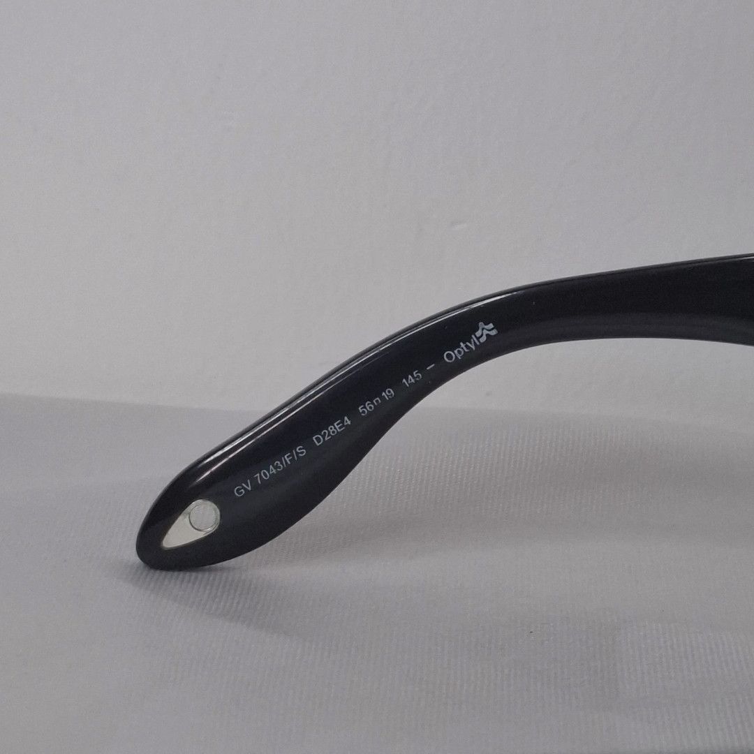 Givenchy GIVENCHY Glossy Black Grey Gradient Cateye Sunglasses Size ONE SIZE - 5 Thumbnail
