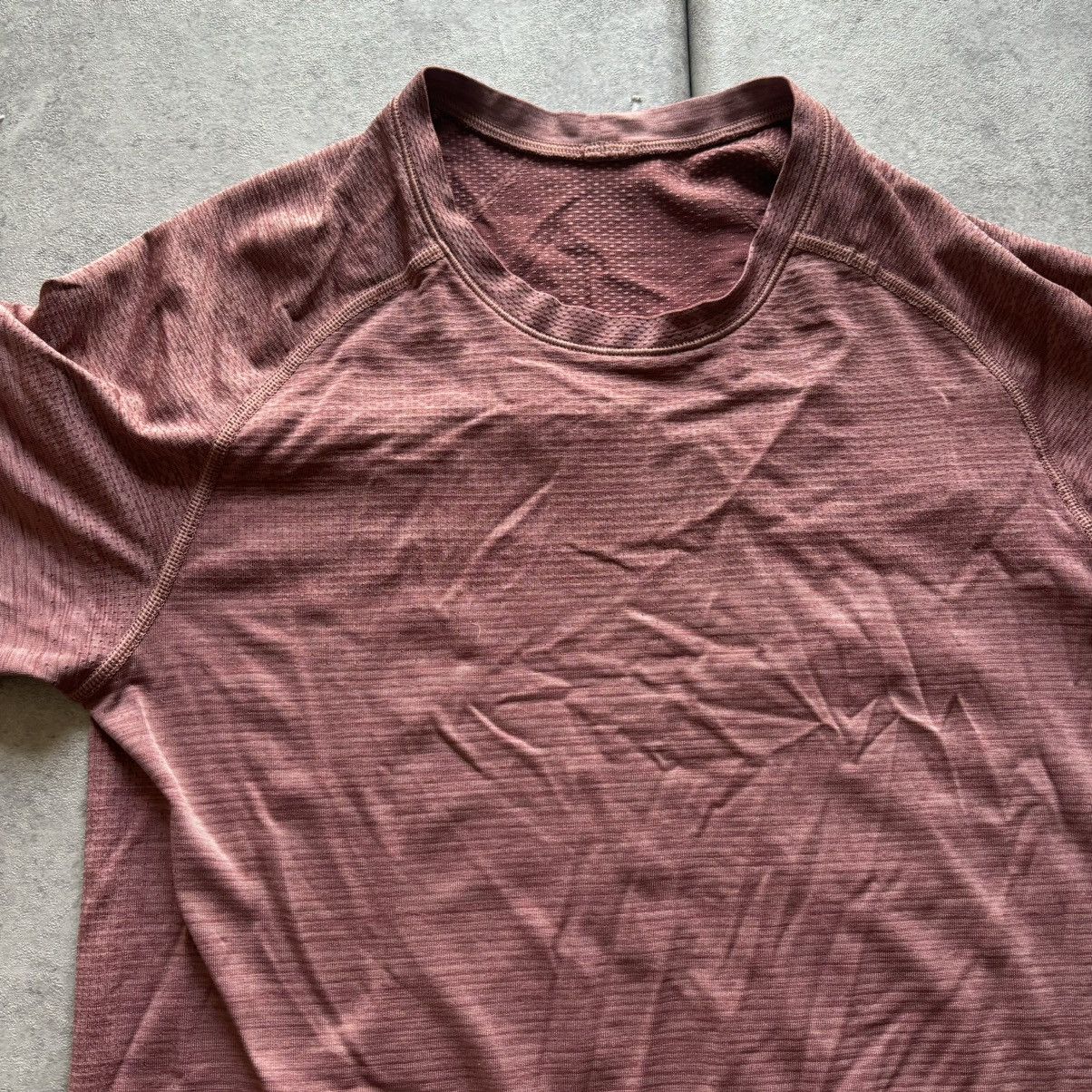 Lululemon Lululemon Men's Metal Vent Tech T-Shirt Pink/red Size xs Size US XS / EU 42 / 0 - 2 Thumbnail
